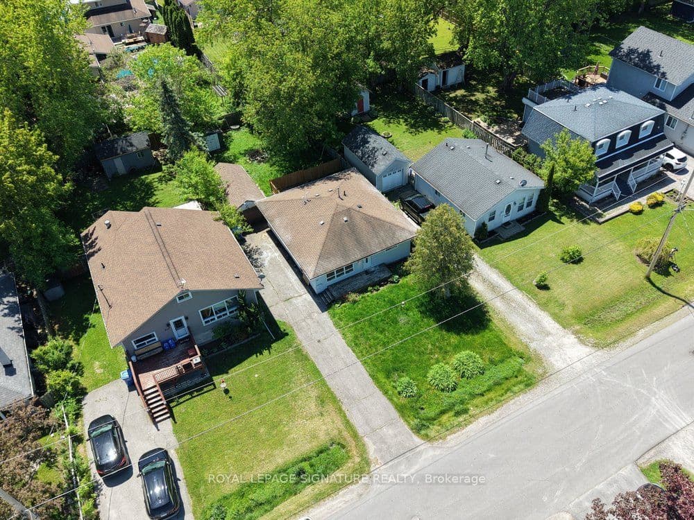 339 Tampa Drive photo 1