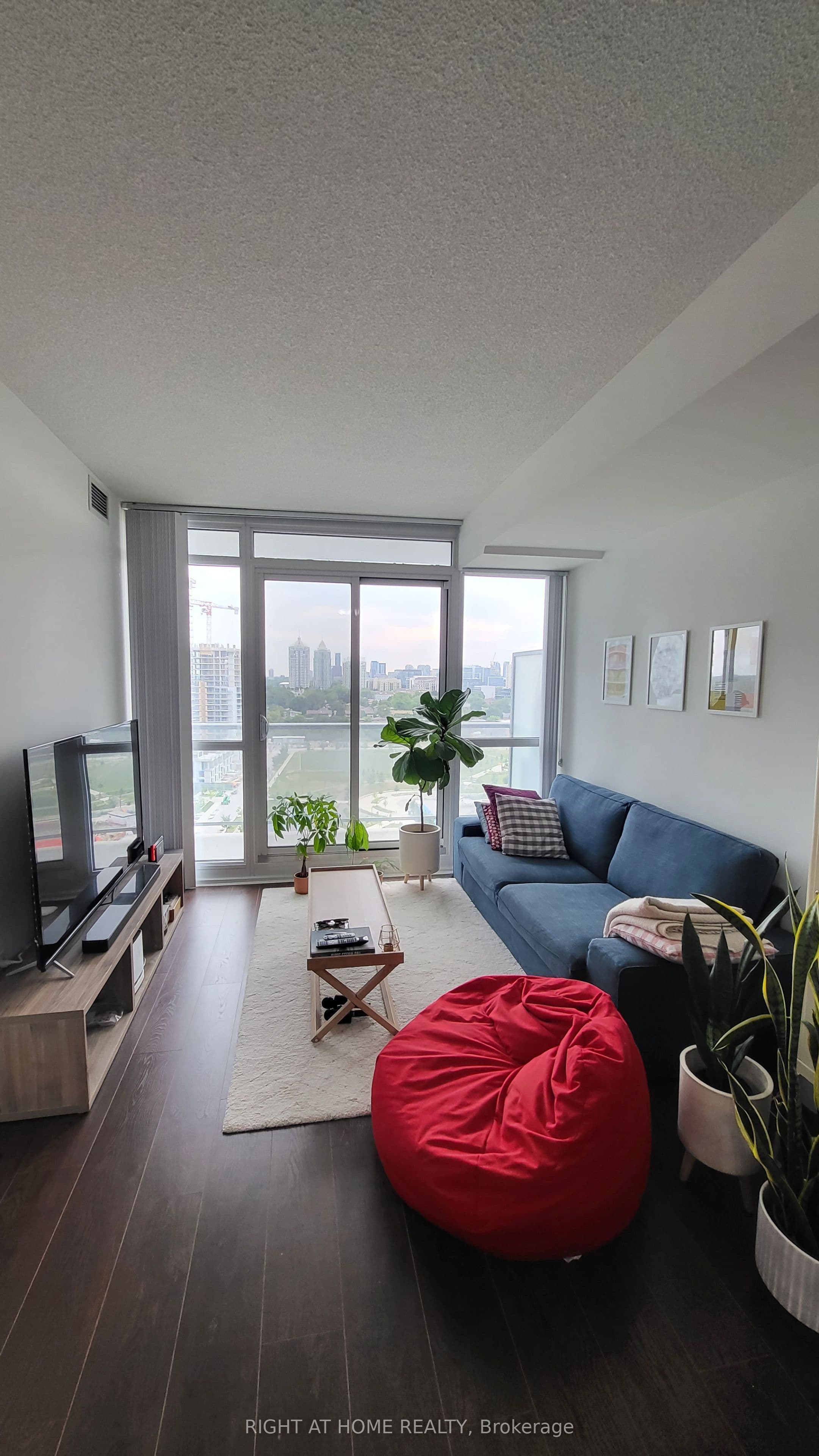 Unit 2211 121 MCMAHON Drive photo 1