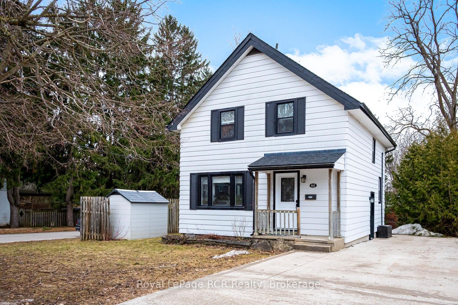662 7th Avenue photo 1