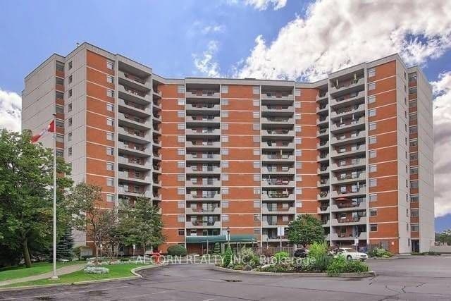 Unit 805 7811 Yonge Street photo 1