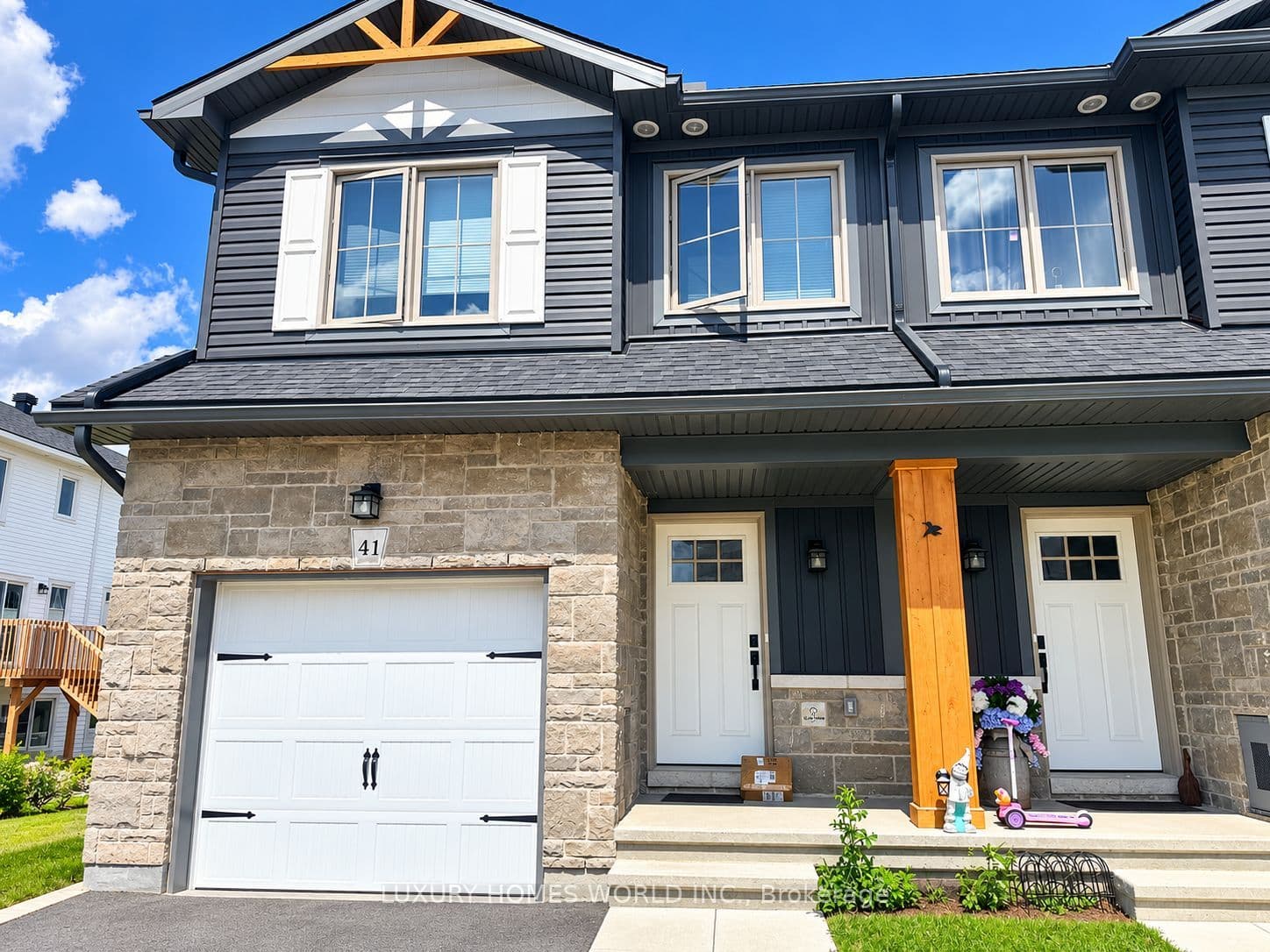 41 Staples Boulevard photo 1