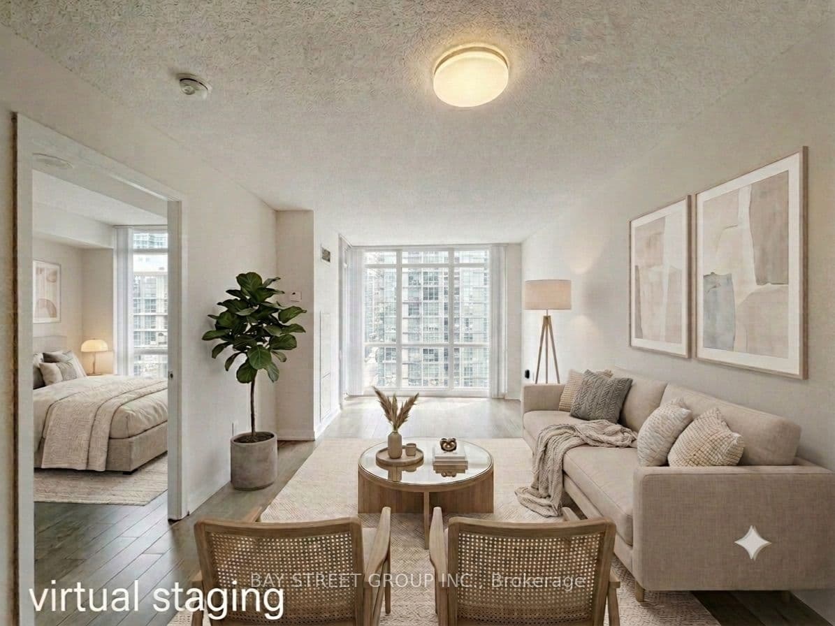 Unit 807 11 Brunel Court photo 1
