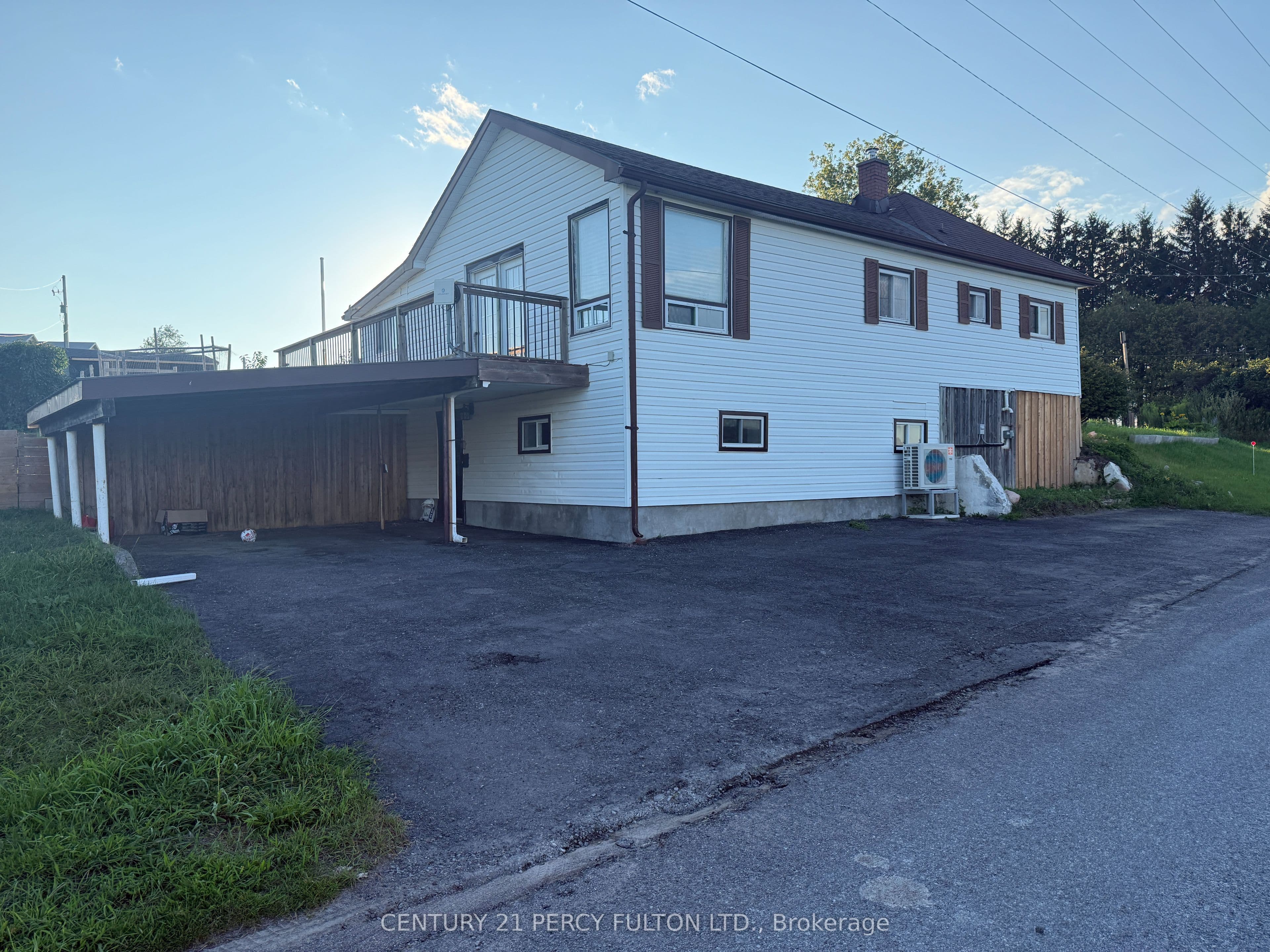 87 Sutherland Road photo 1