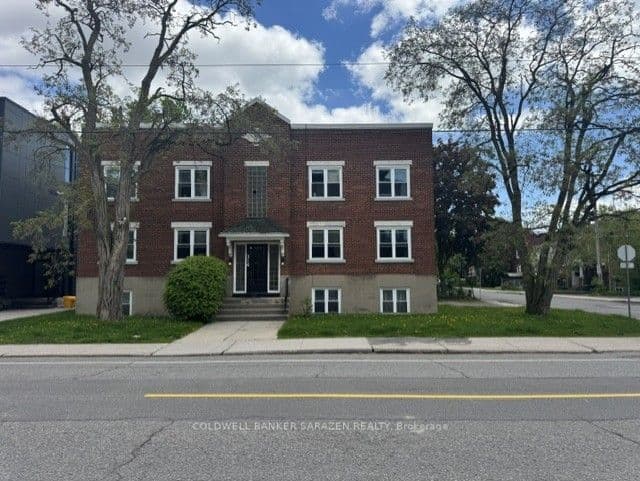 314 Somerset Street photo 1