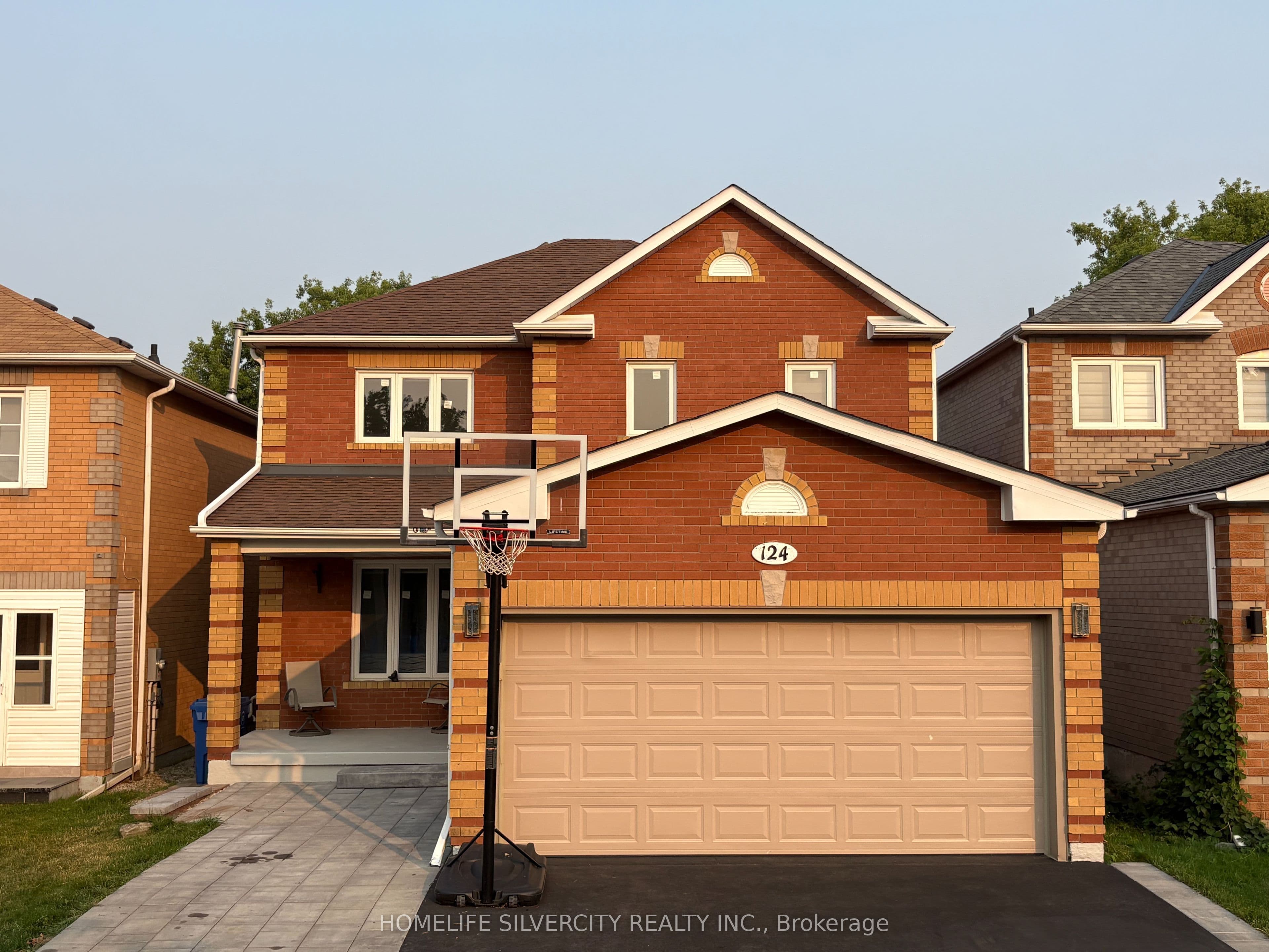 124 Jordan Drive photo 1