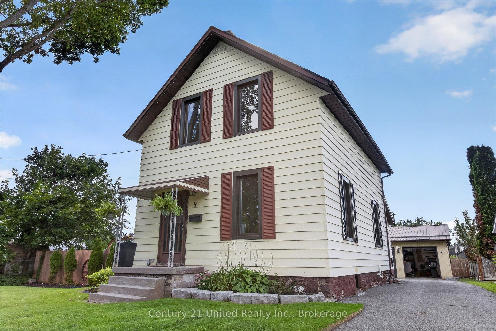 9 Crandall Street photo 1