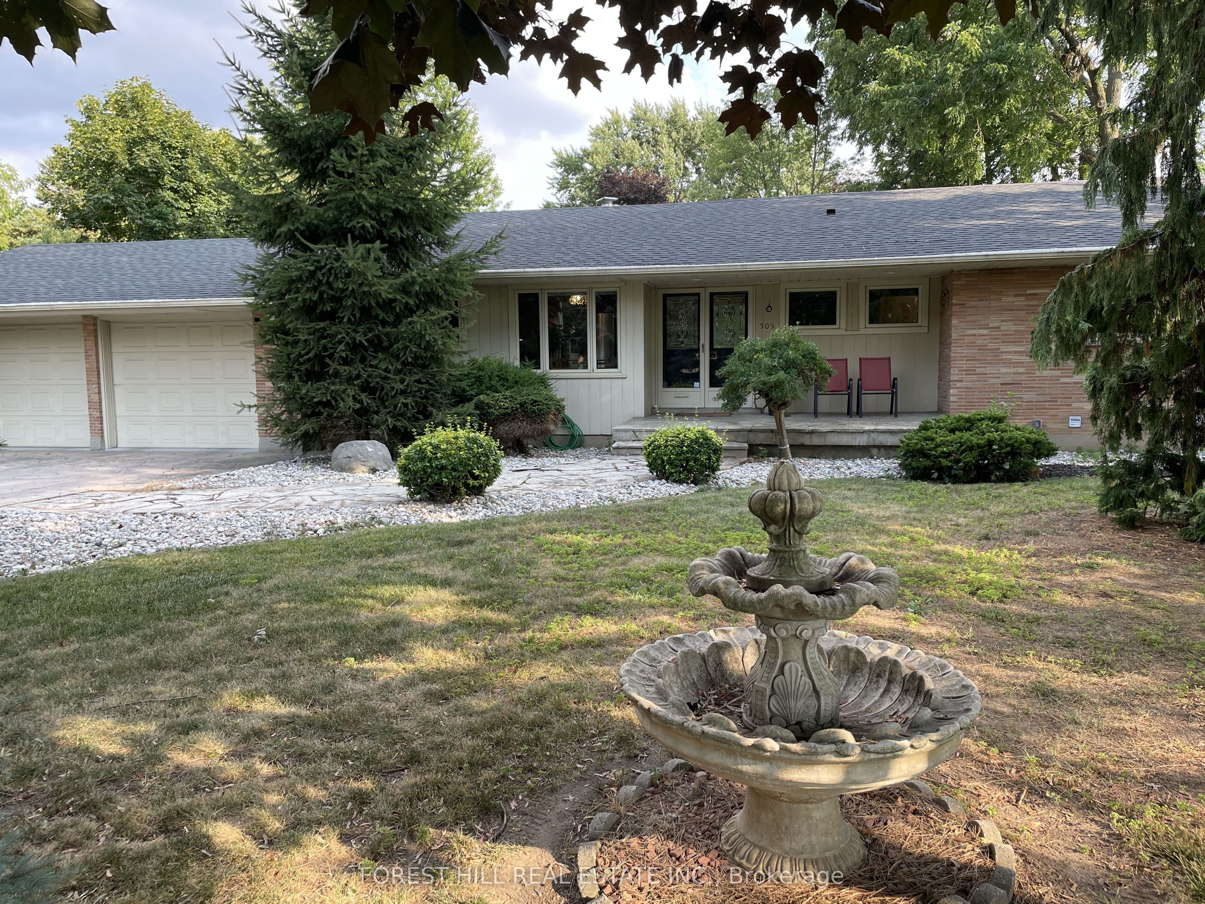 505 Fanshawe Park Road photo 1