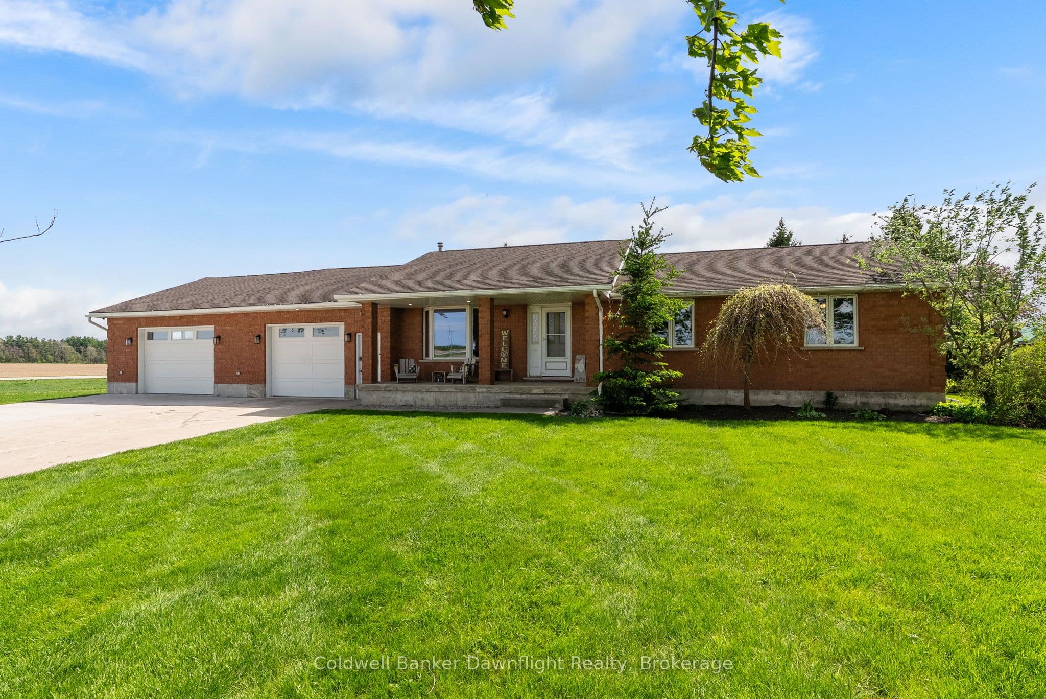 42633 Moncrieff Road photo 1