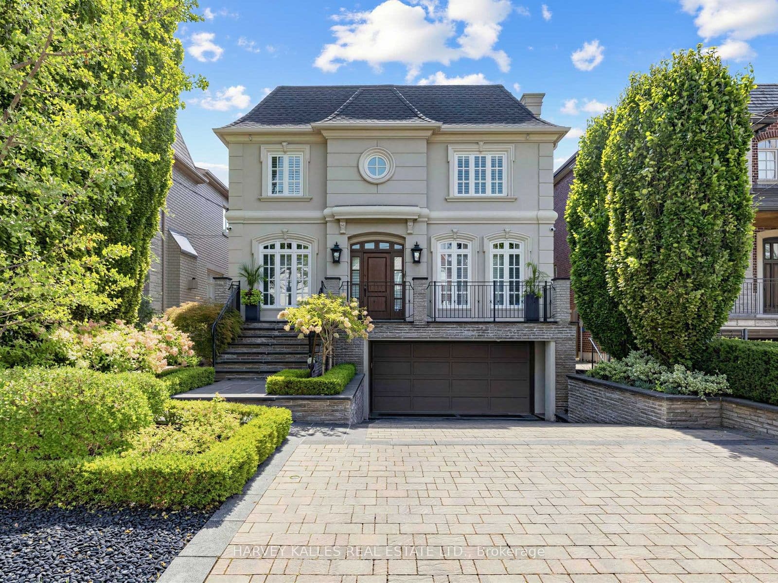 629 Bedford Park Avenue photo 1