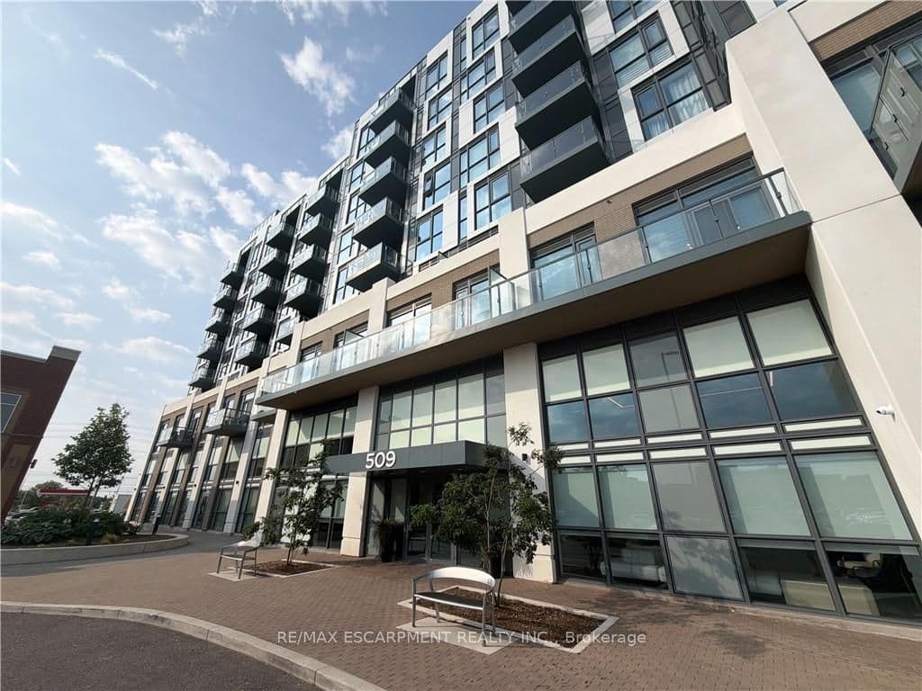 Unit 616 509 Dundas Street photo 1