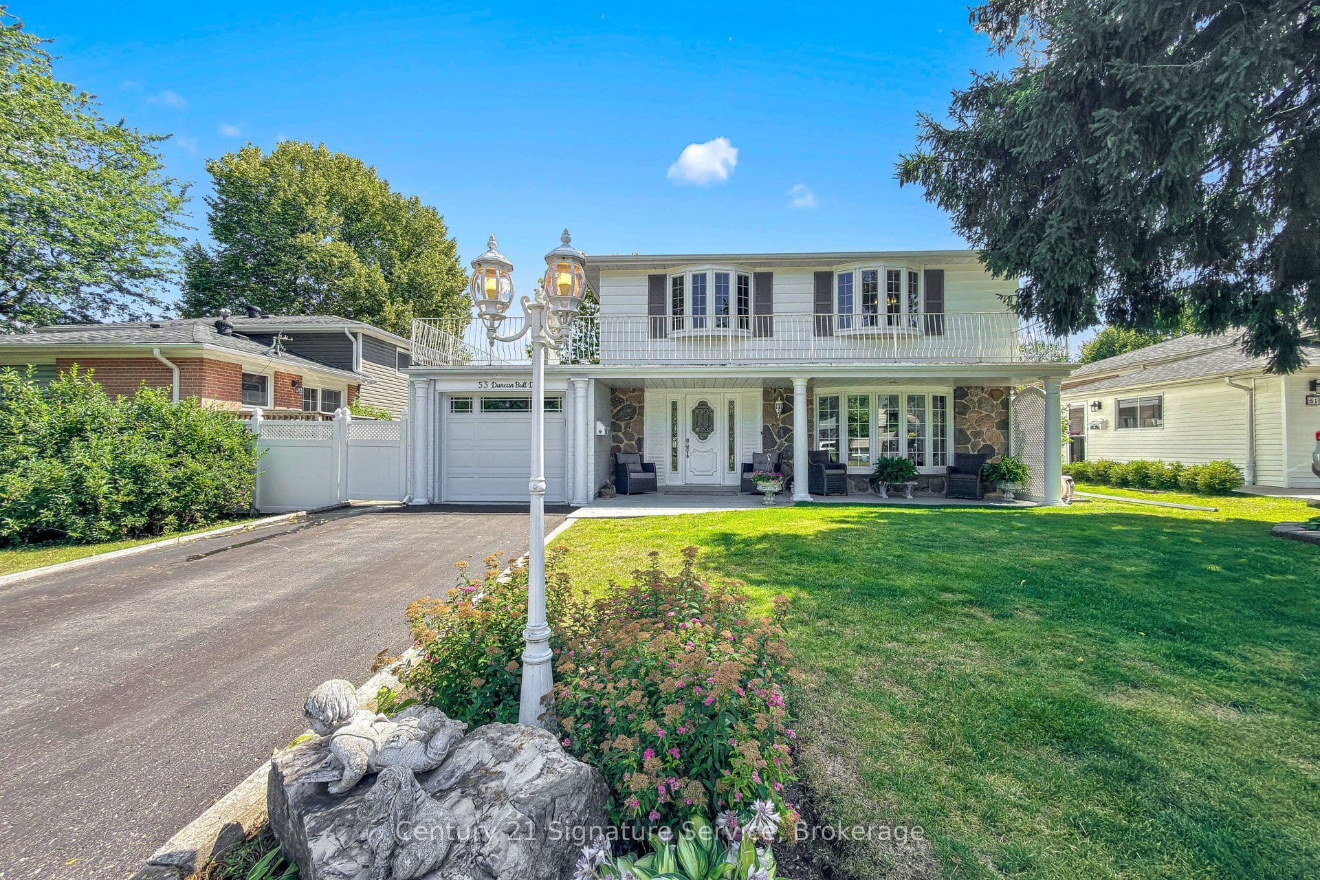 53 Duncan Bull Drive photo 1