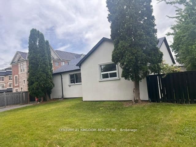 132 Old Harwood Avenue photo 1