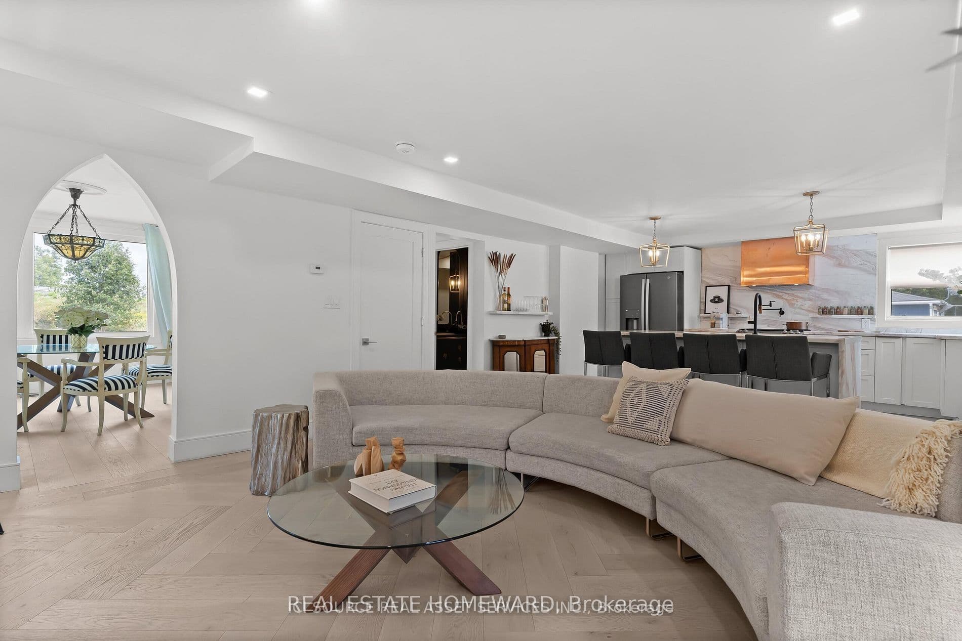 1391 Doyle Road photo 1