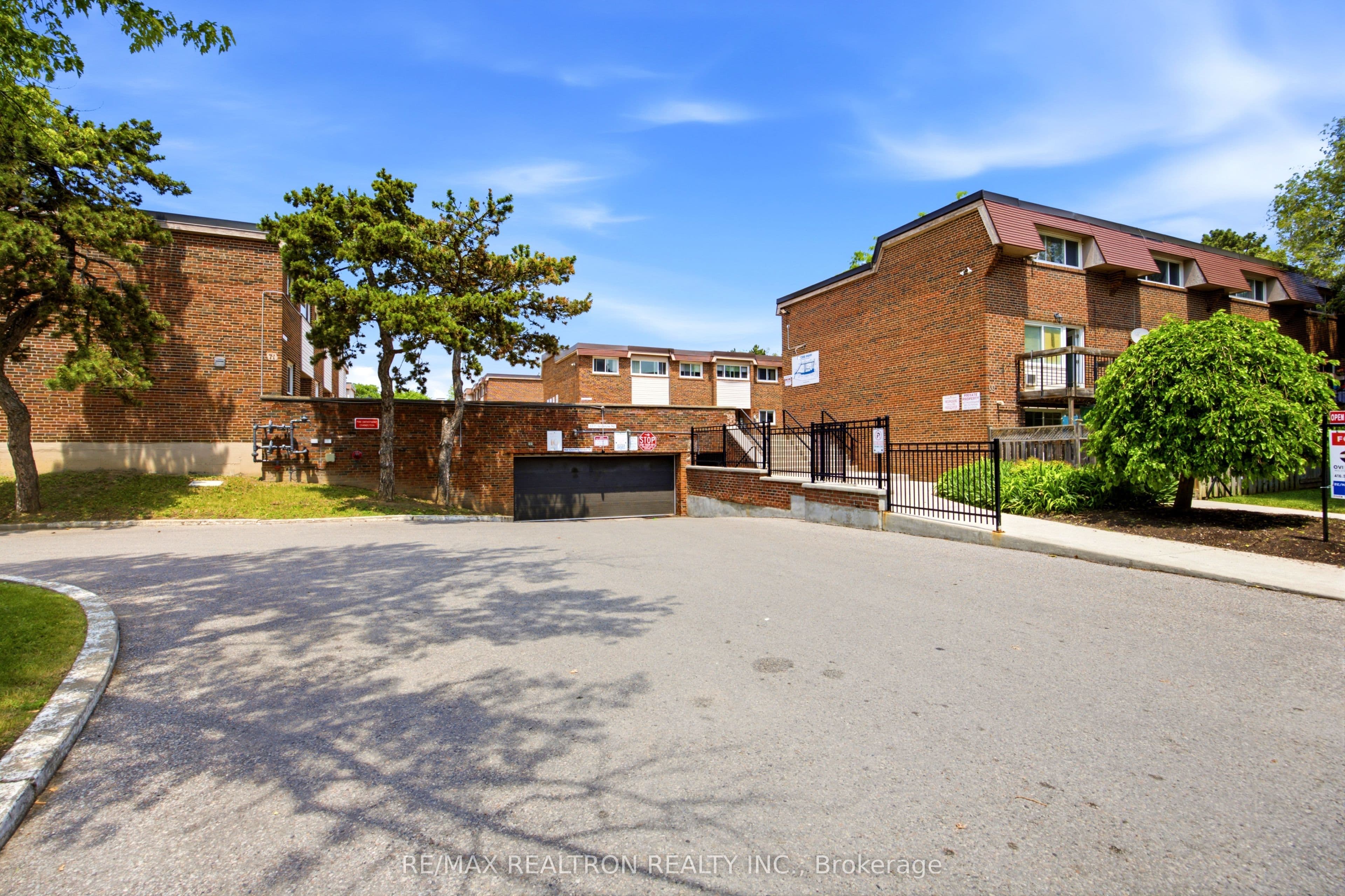 Unit 118 69 Godstone Road photo 1