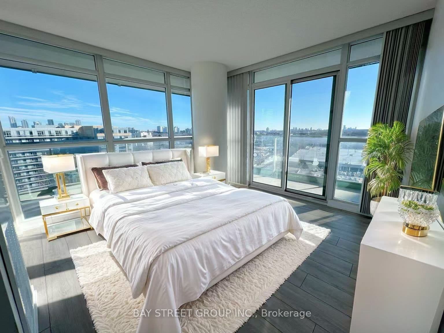 Unit 1111 33 Singer Court photo 1