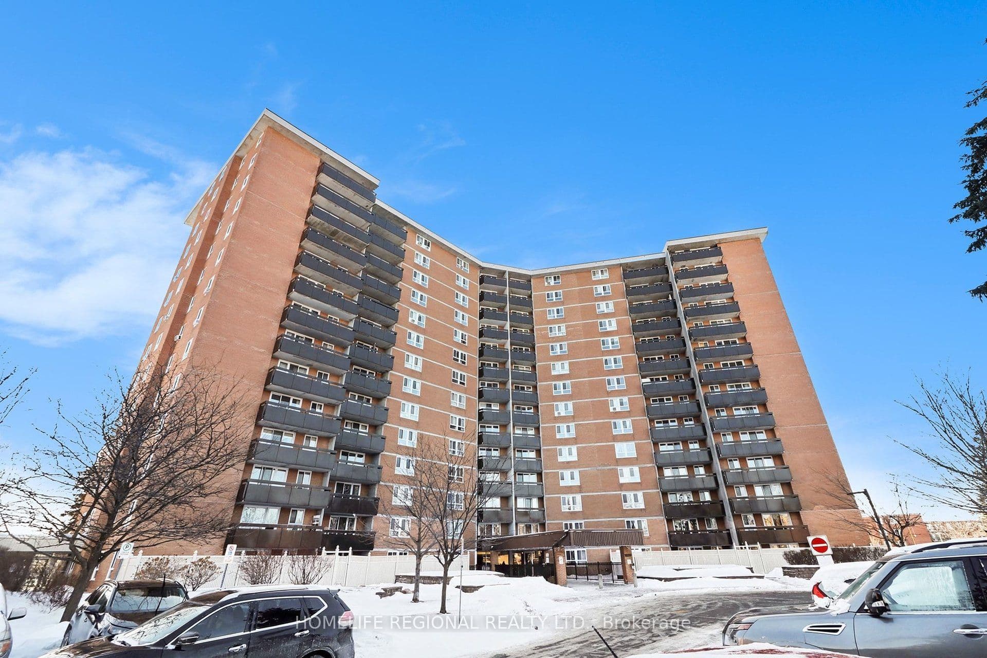 Unit 1403 2000 Jasmine Crescent photo 1