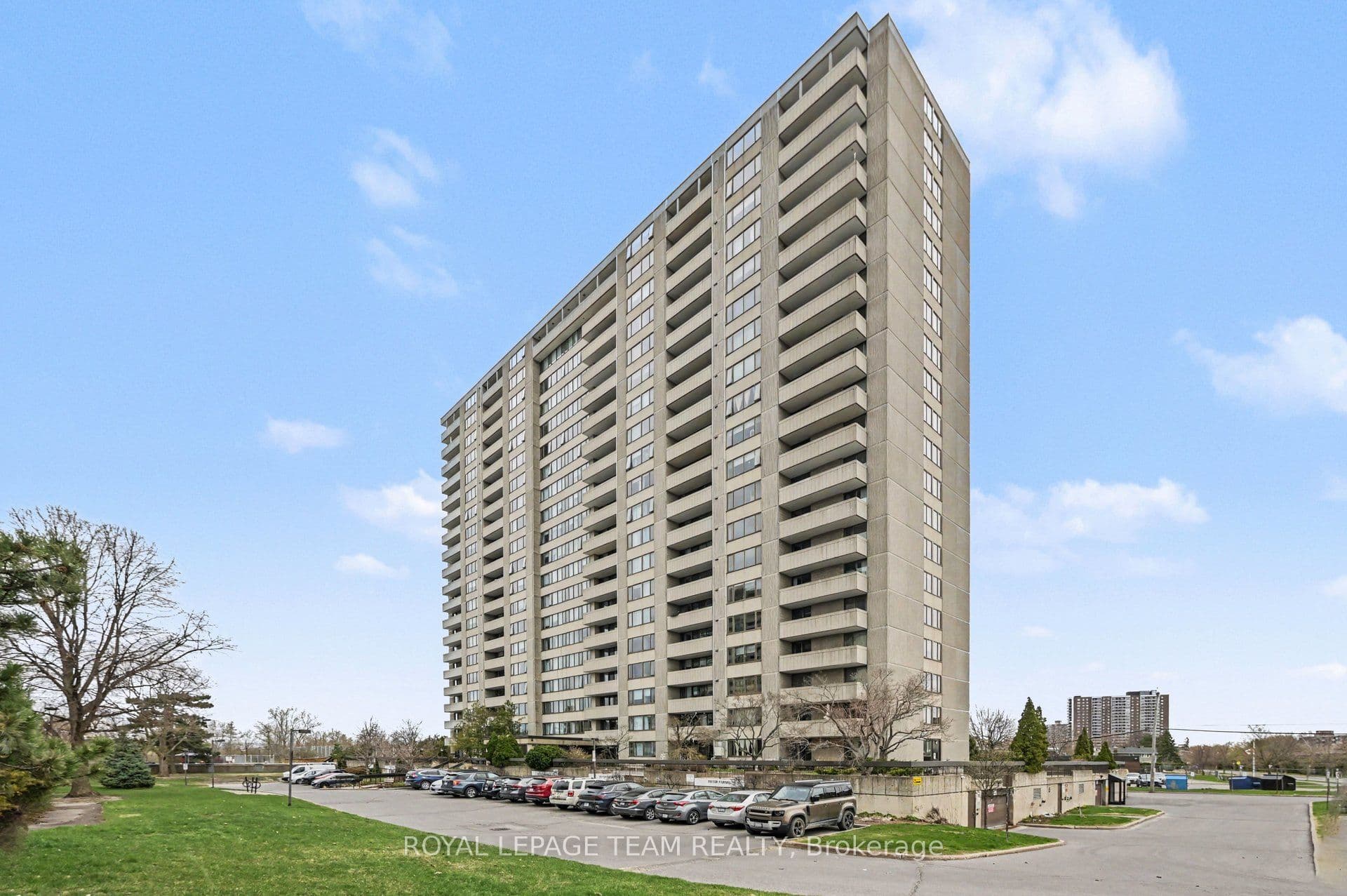 Unit 1101 2625 Regina Street photo 1