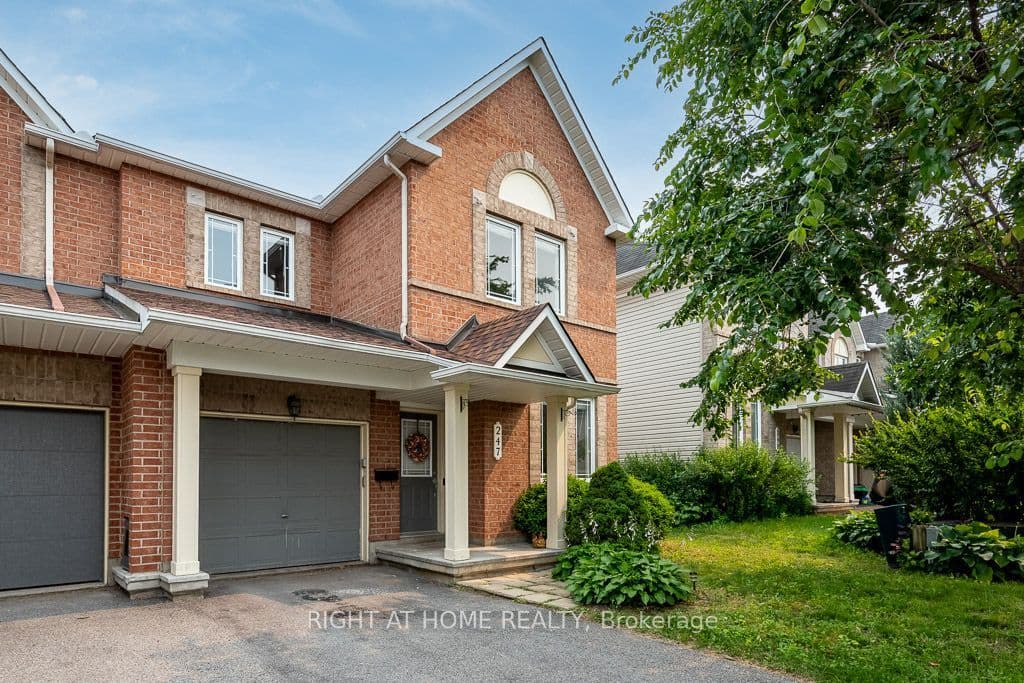 247 FELICIA Crescent photo 1