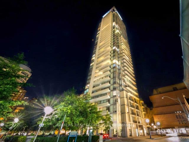Unit 607 18 Yorkville Avenue photo 1