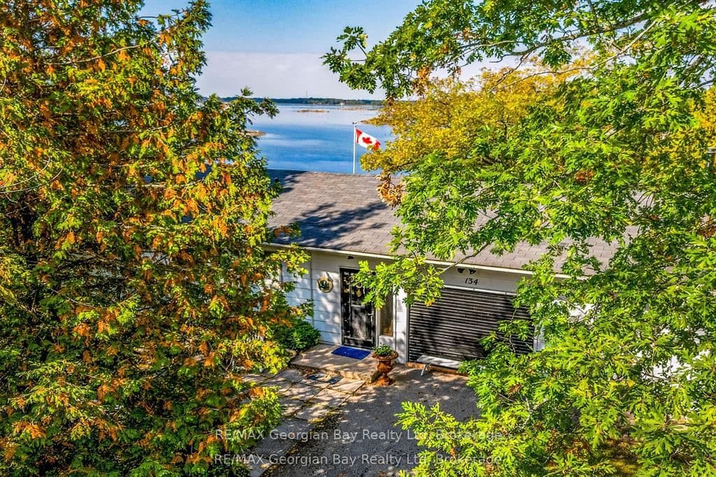134 Forest Harbour Parkway photo 1