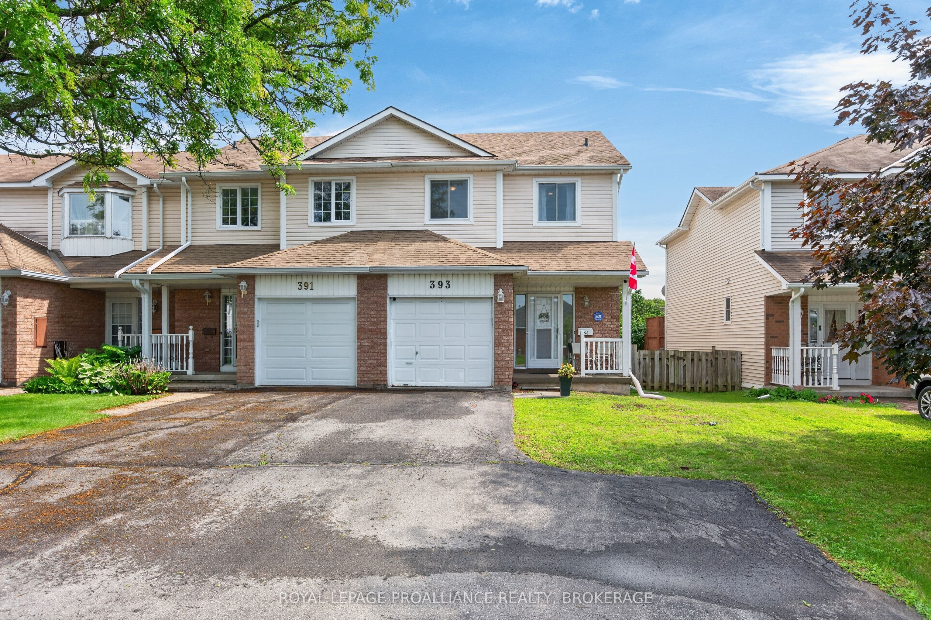 393 Malabar Drive photo 1