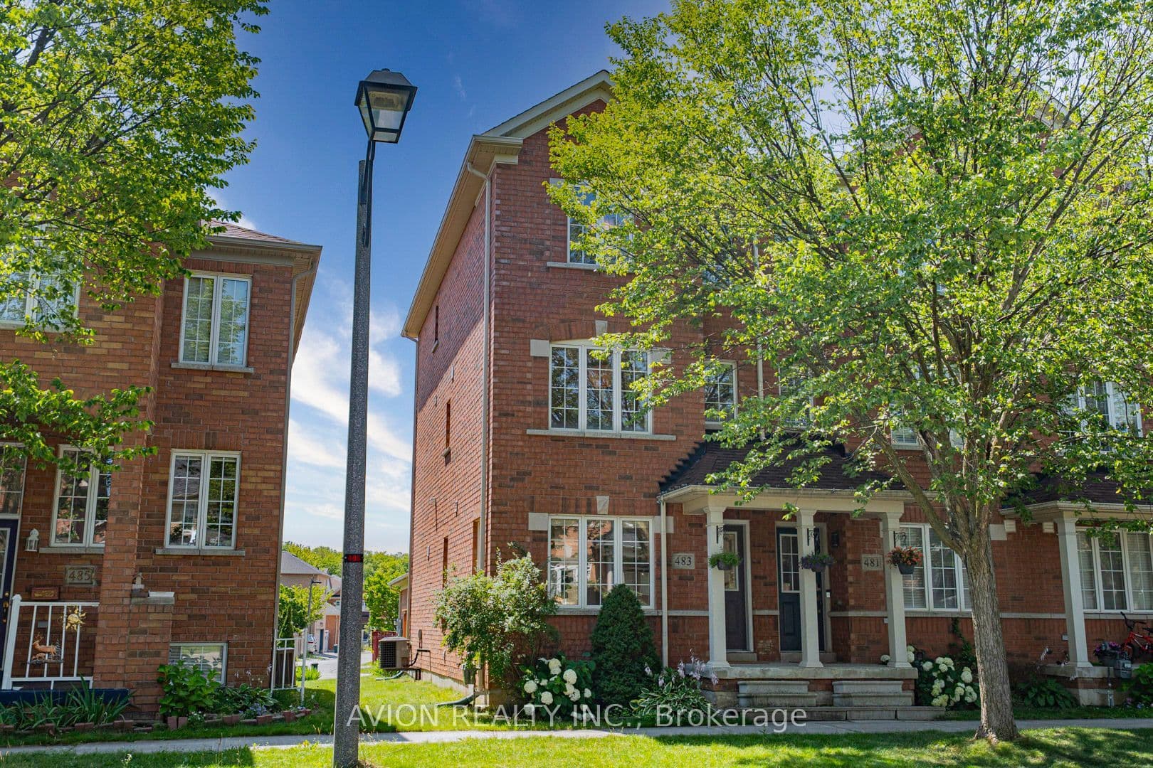 483 White's Hill Avenue photo 1