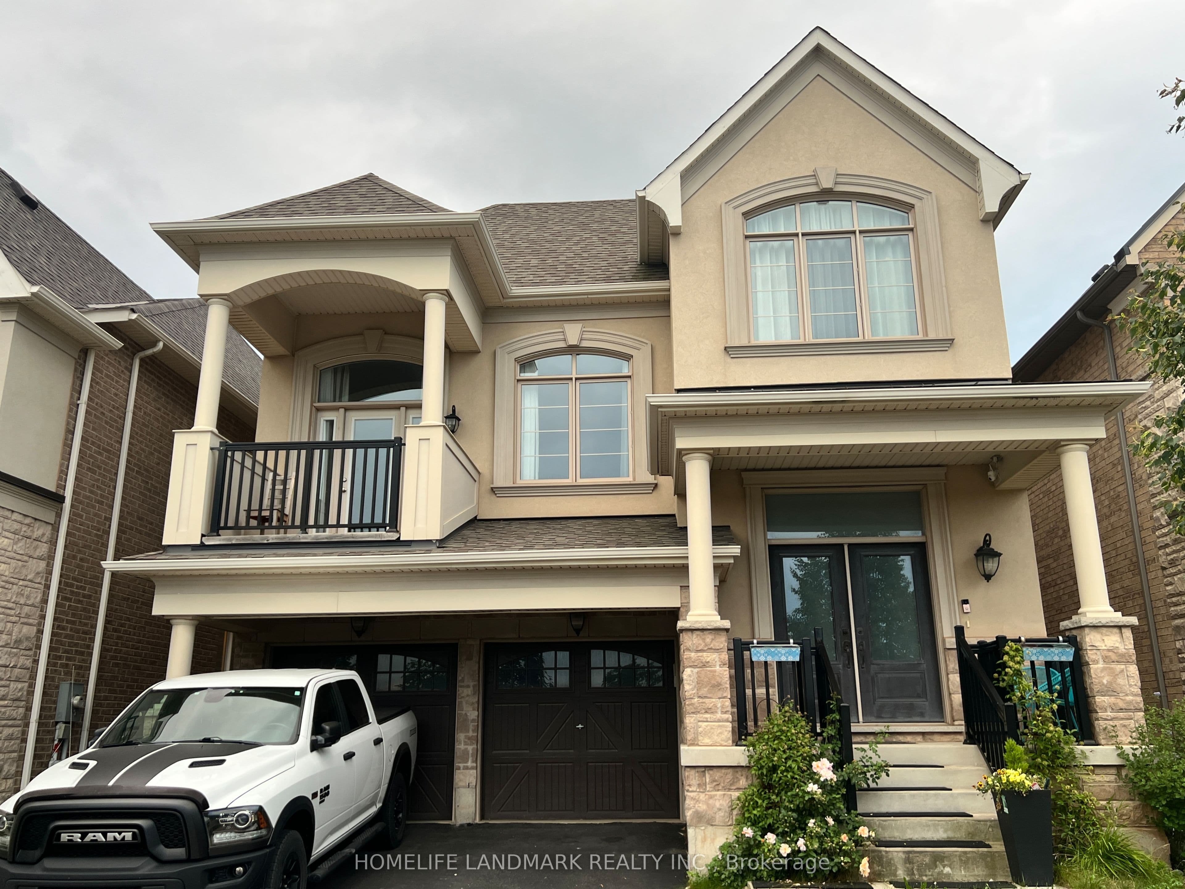 102 Fowley Drive photo 1