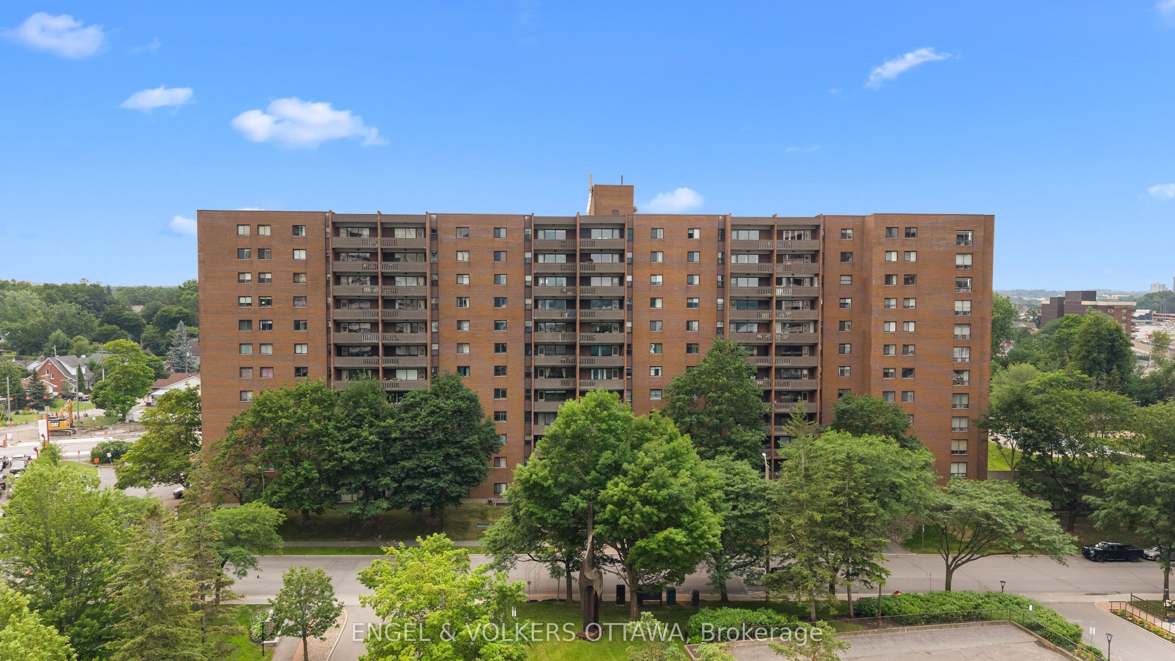 Unit 516 1100 Ambleside Drive photo 1