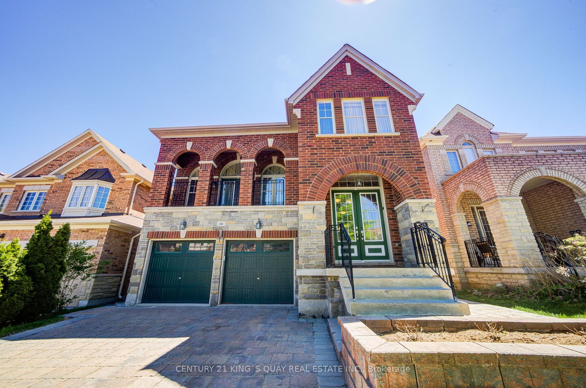 66 Bush Ridges Avenue photo 1