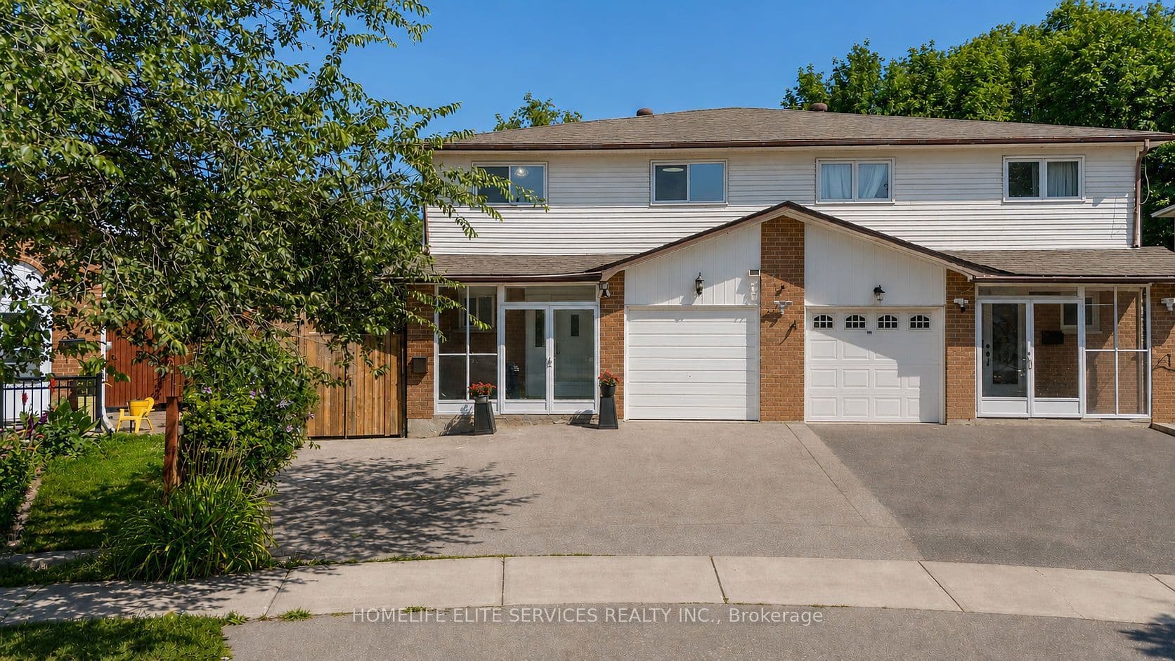 44 Greenhedges Court photo 1