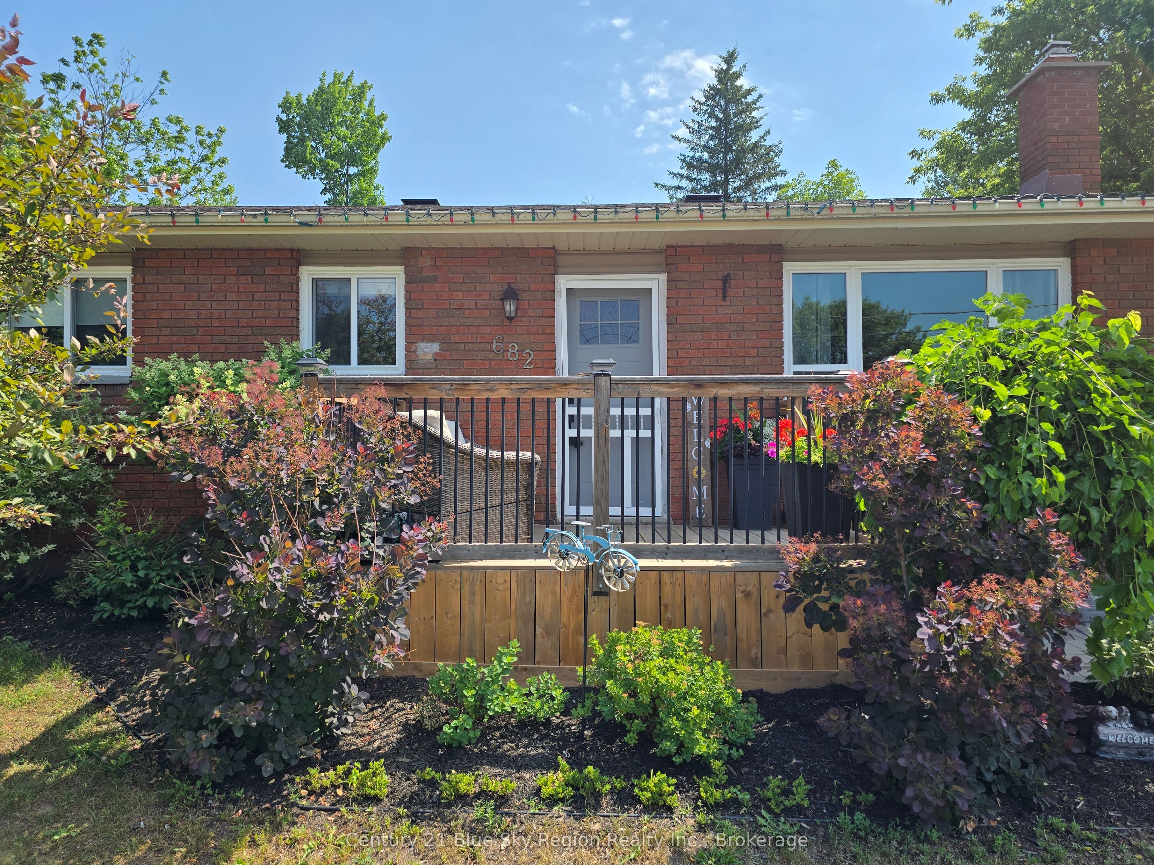 682 King Street photo 1