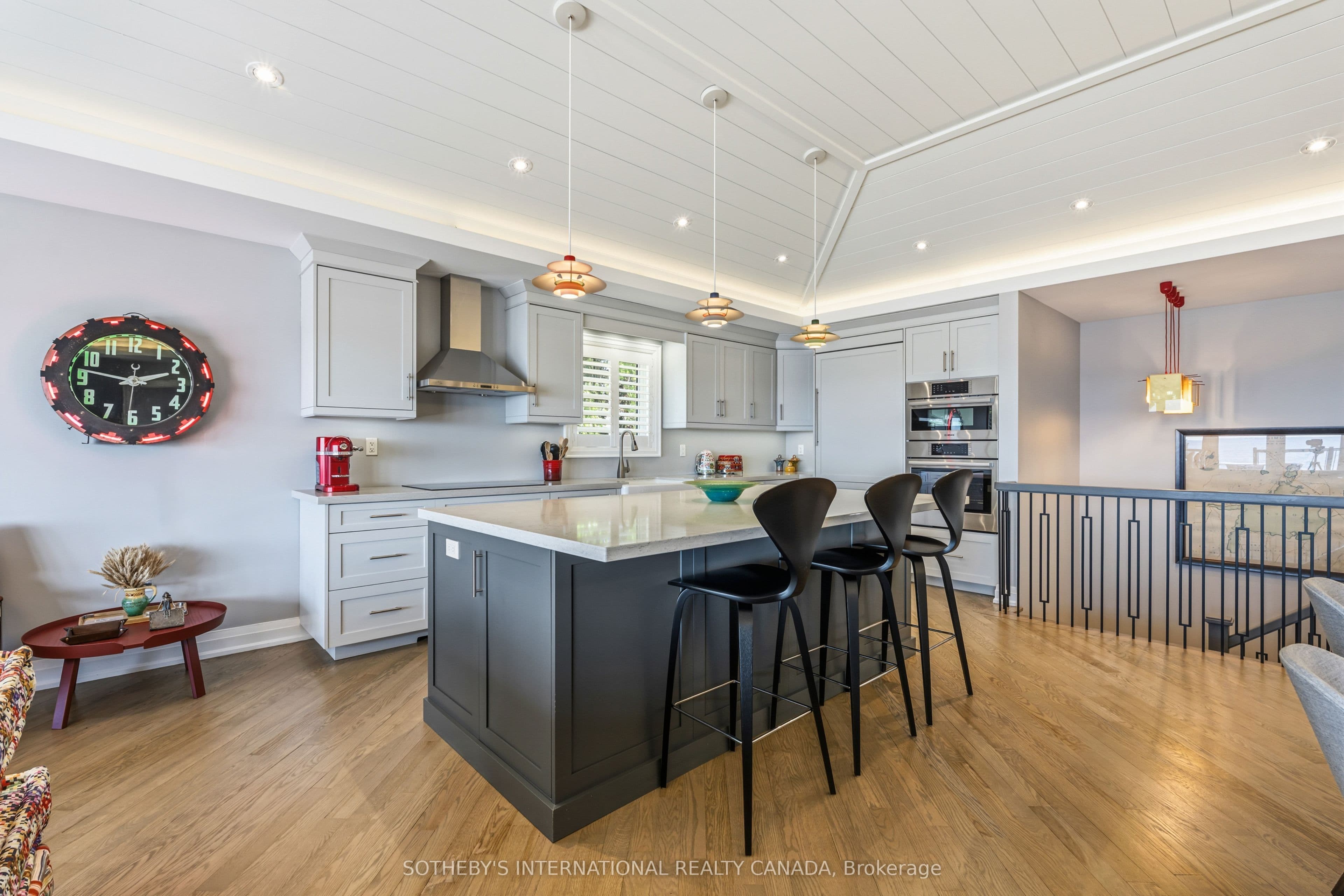 170 Hedge Road photo 1