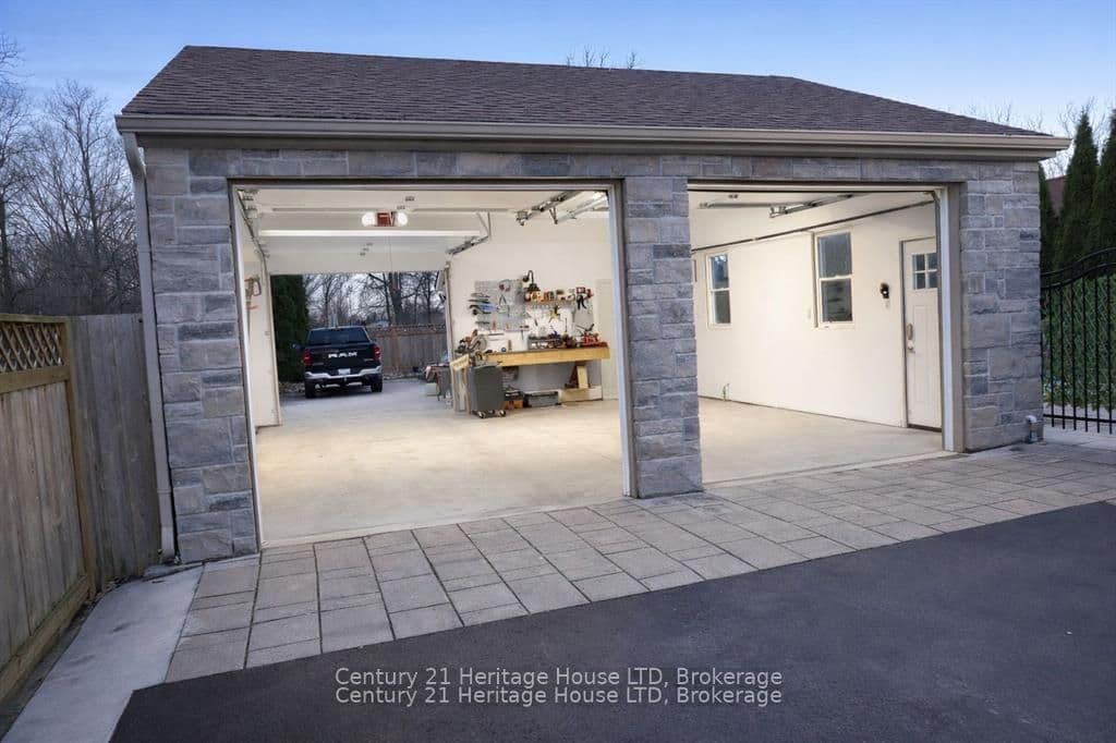 6021 Montrose Road photo 1