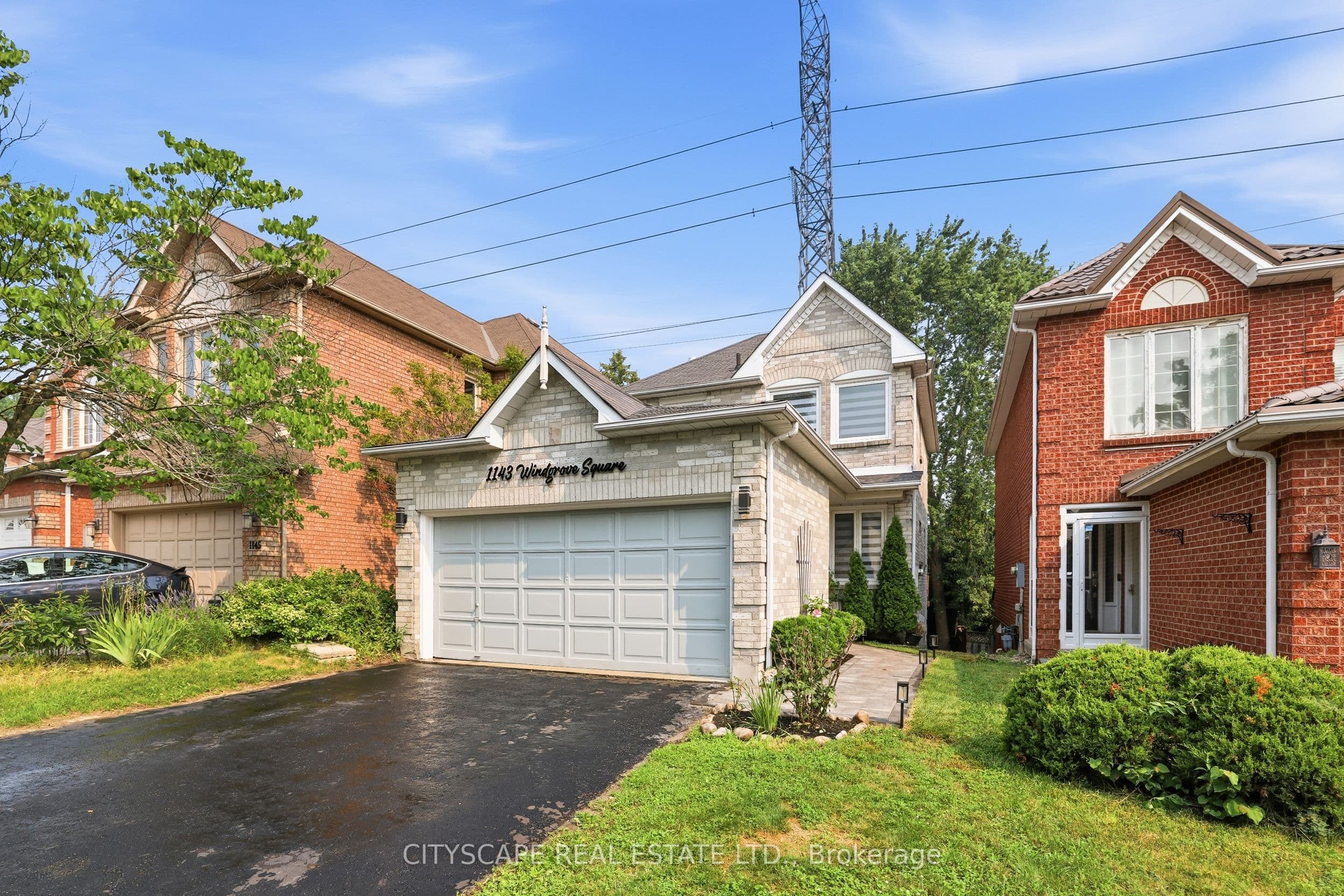 1143 Windgrove Square photo 1