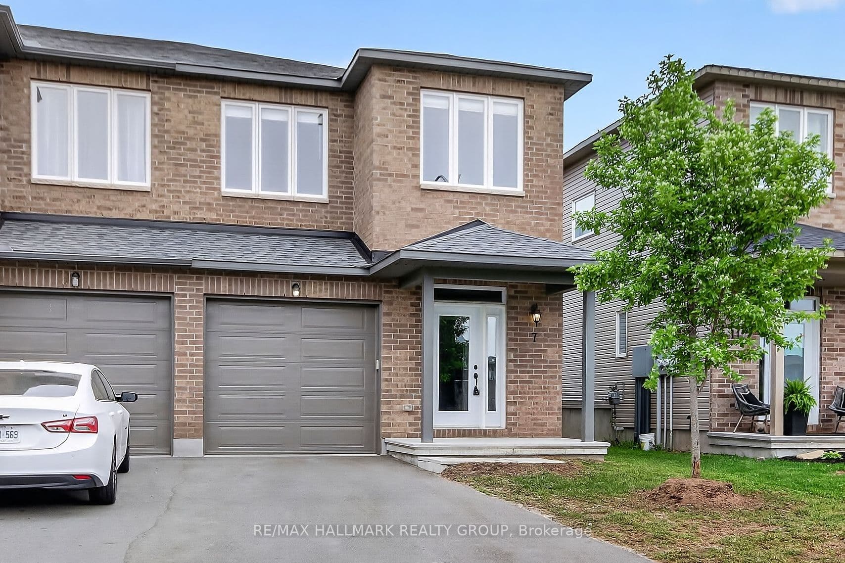 7 McPhail Road photo 1