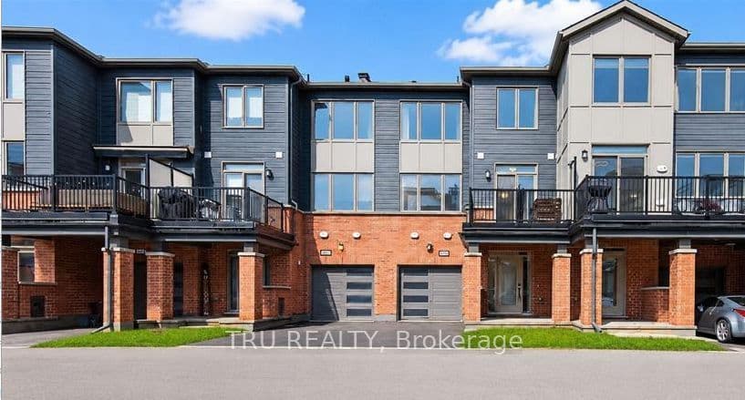 805 Kiniw Private photo 1