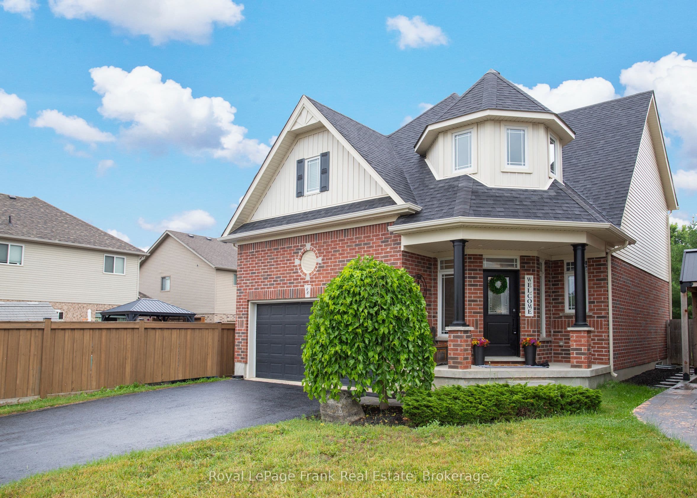 80 Mike Hart Drive photo 1