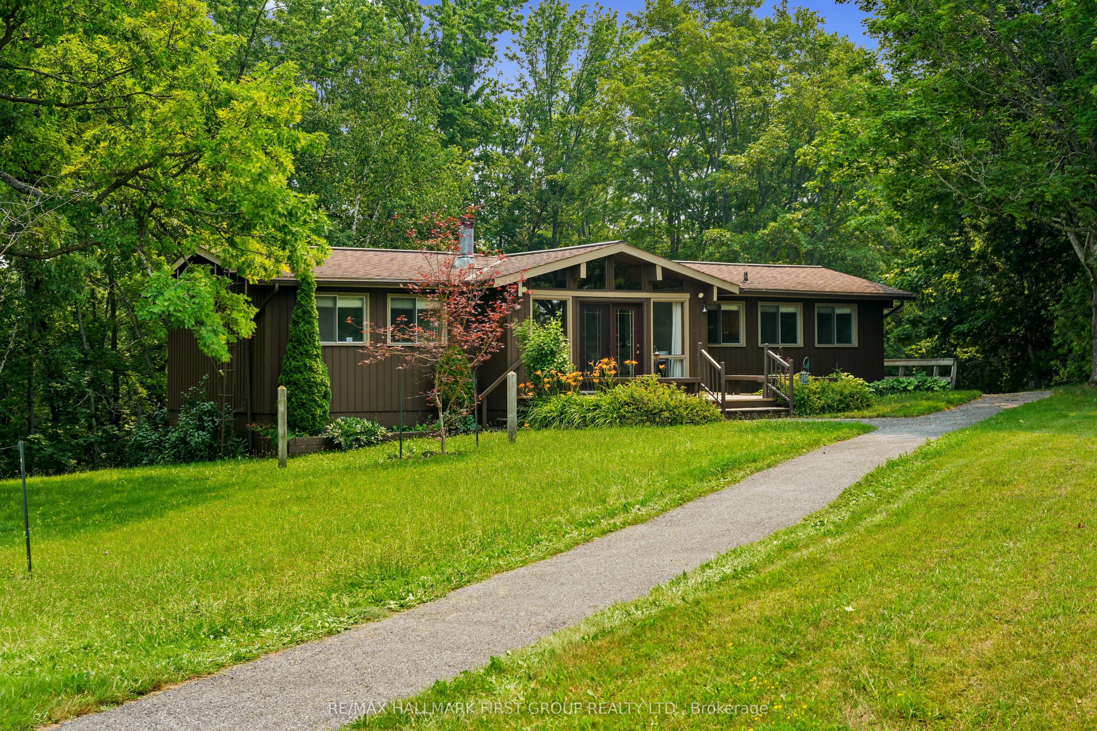 520 North Bethesda Road photo 1