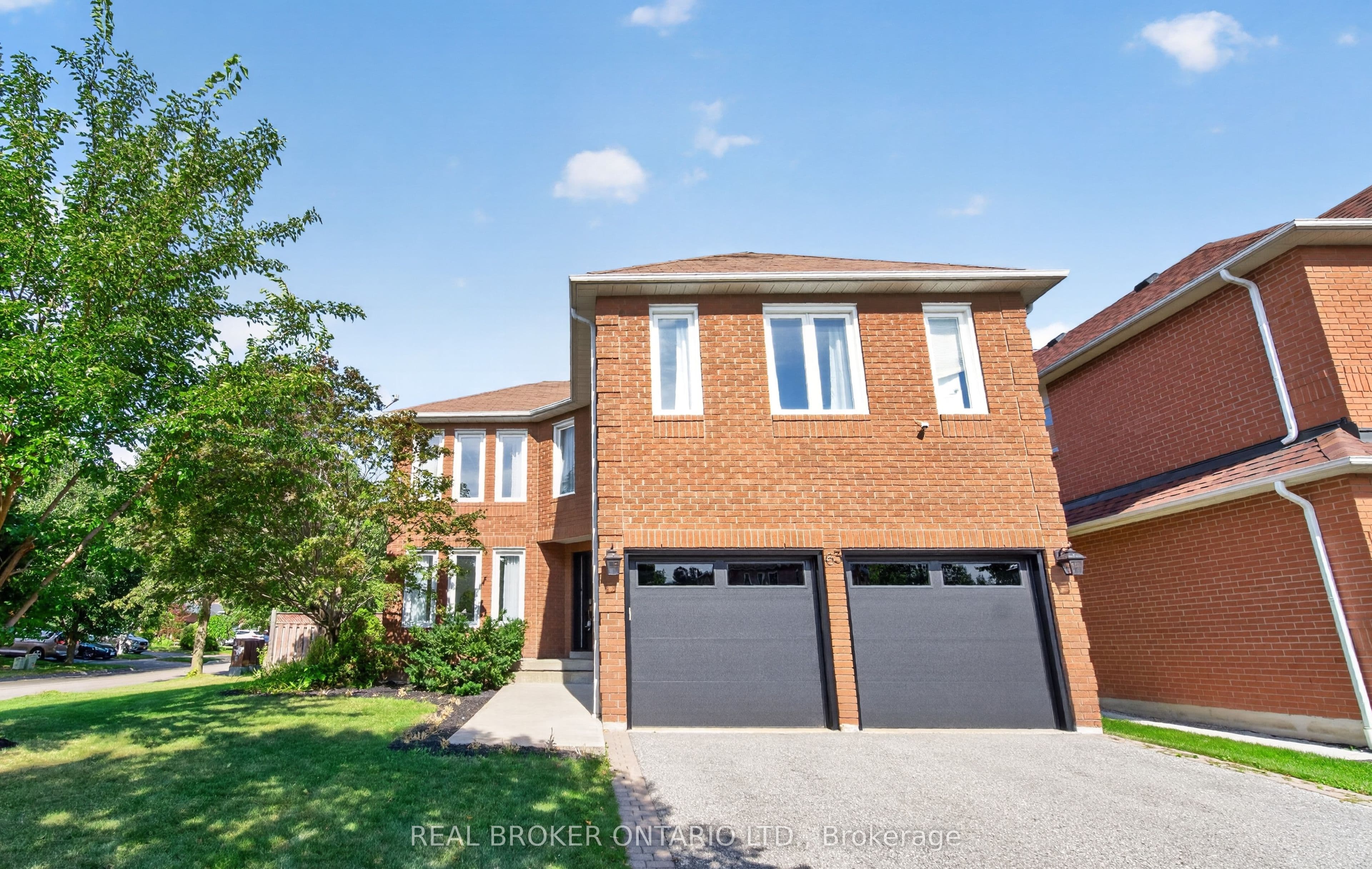 63 Eric Clarke Drive photo 1