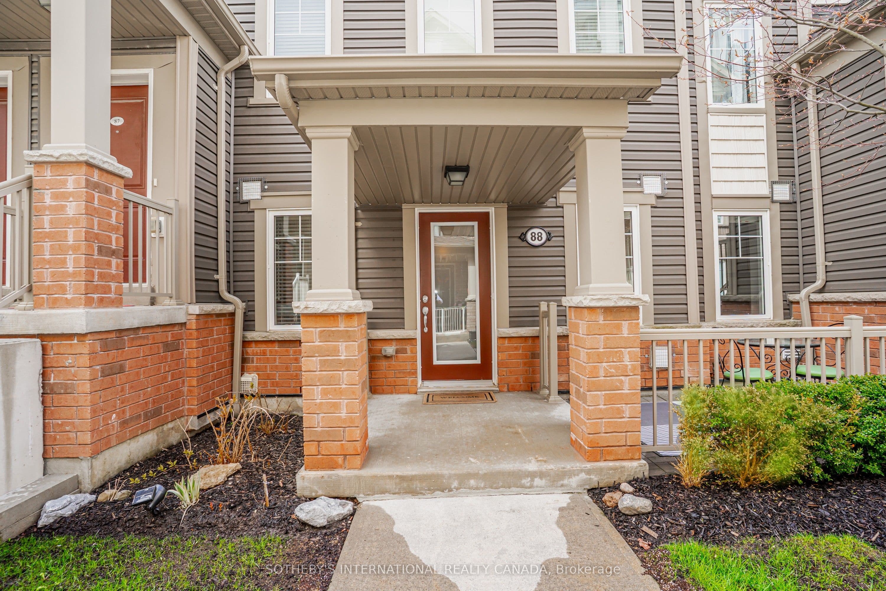 Unit 88 2500 Hill Rise Court photo 1