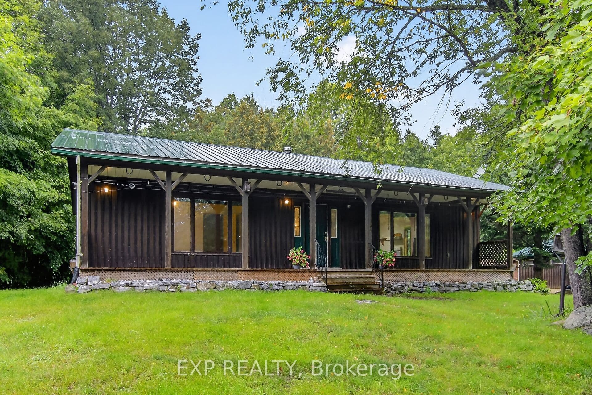 3488 Tatlock Road photo 1