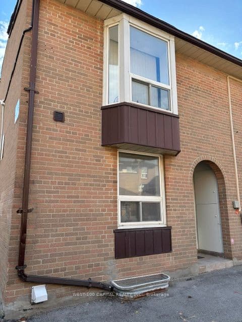 Unit #73 246 John Garland Boulevard photo 1
