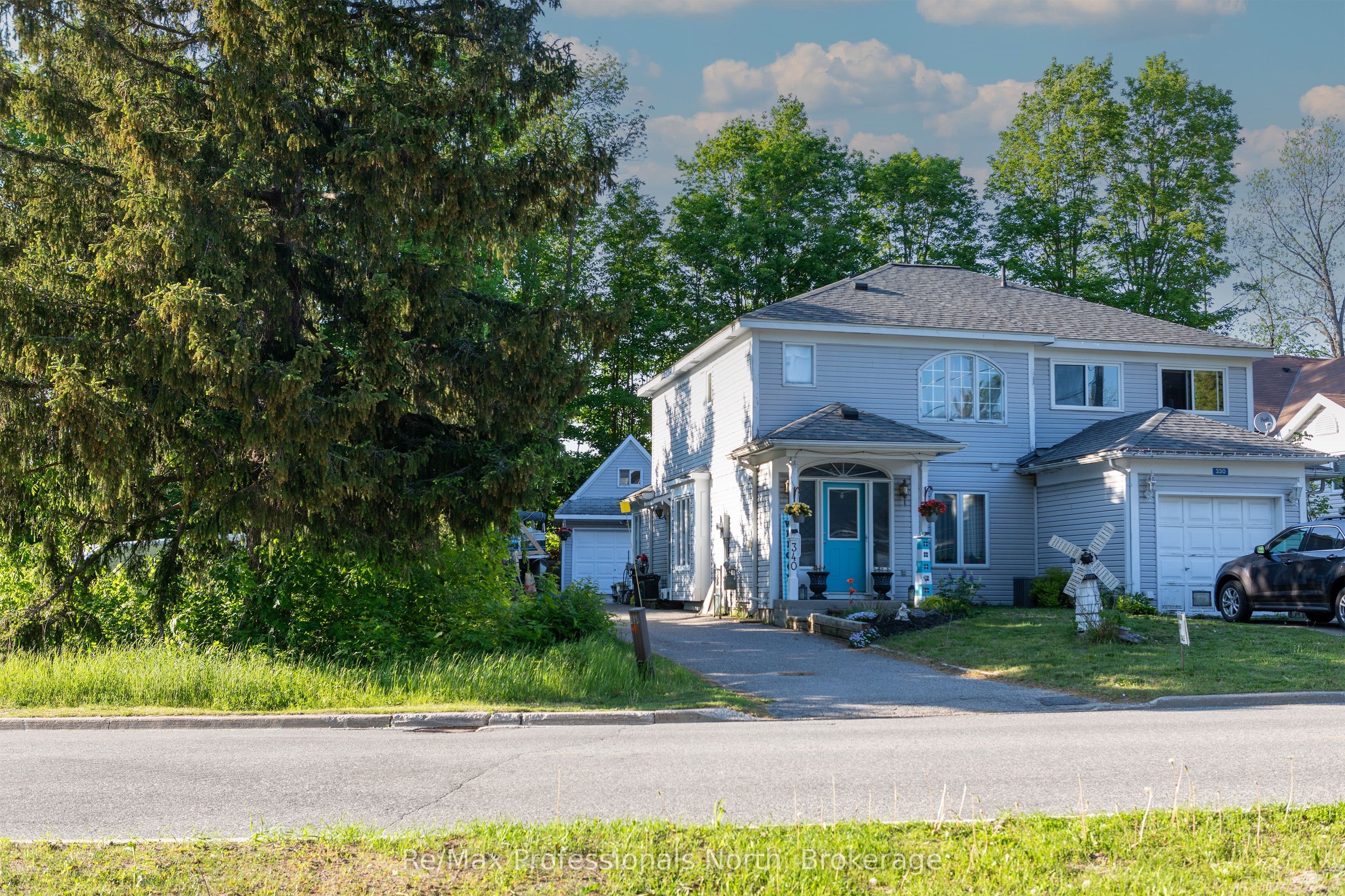 340 James Street photo 1