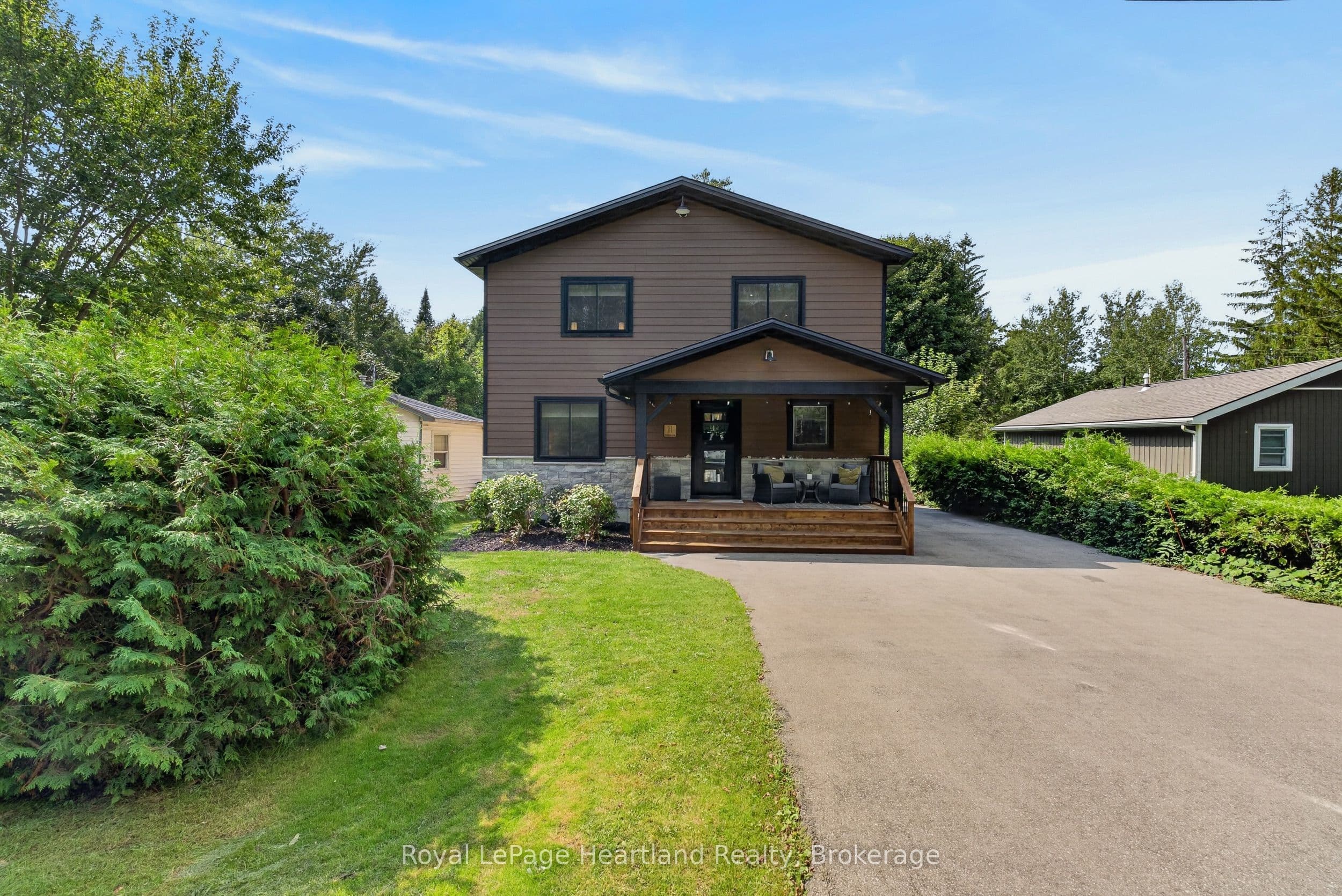 11 Maitland Avenue photo 1