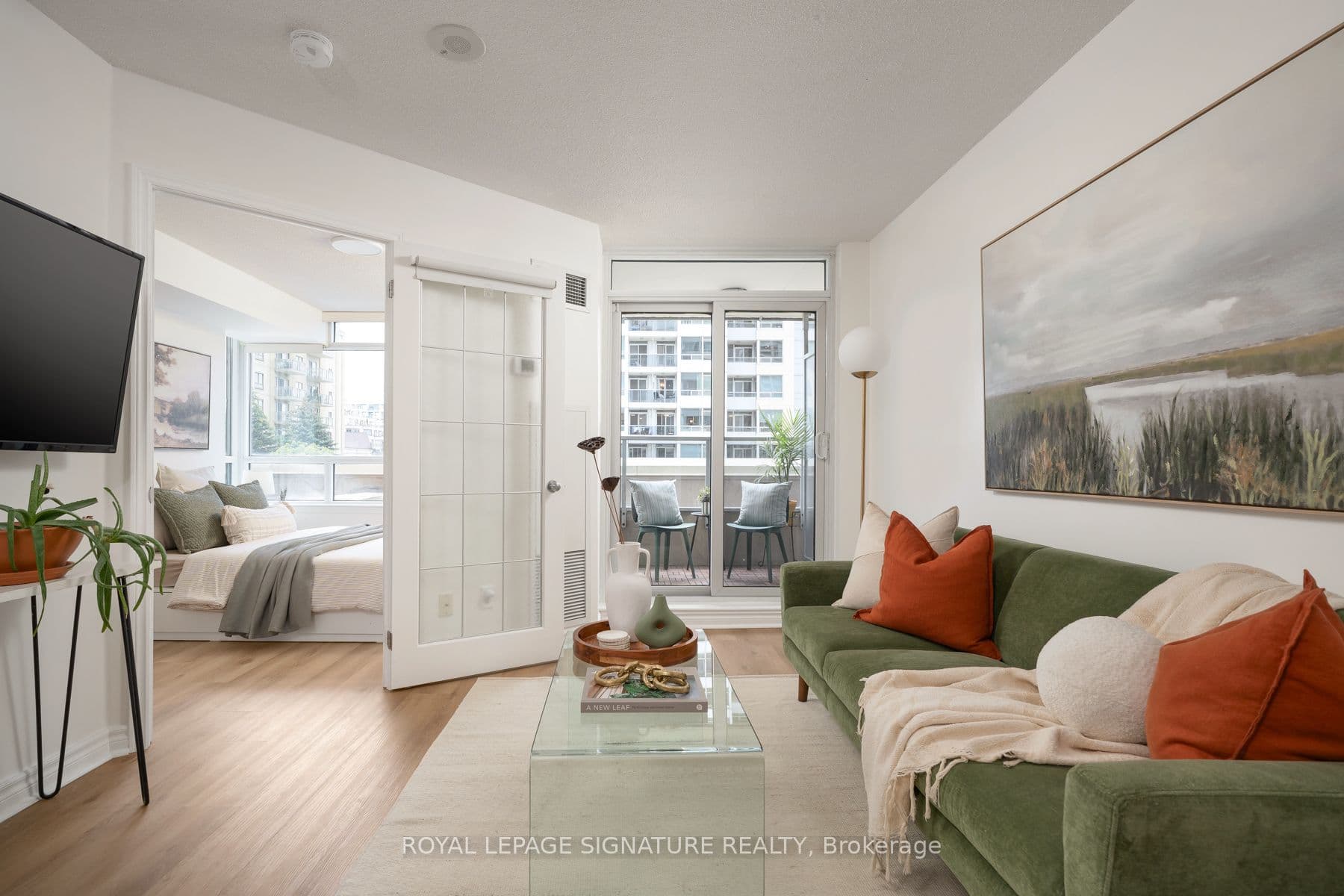 Unit 306 2 Rean Drive photo 1
