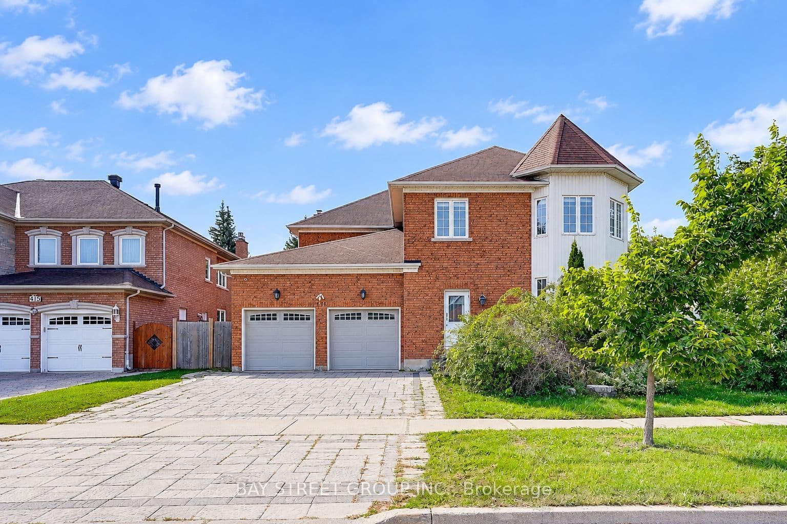 411 Weldrick Road photo 1