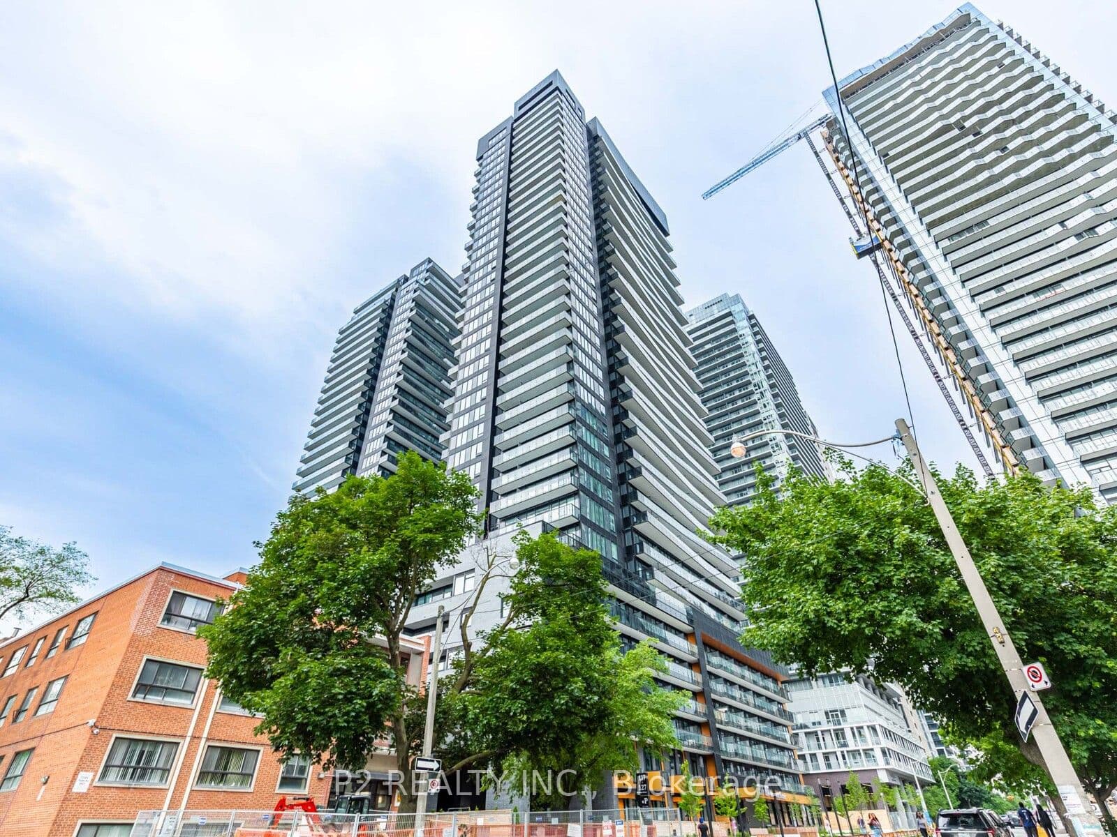 Unit 1507 117 Broadway Avenue photo 1