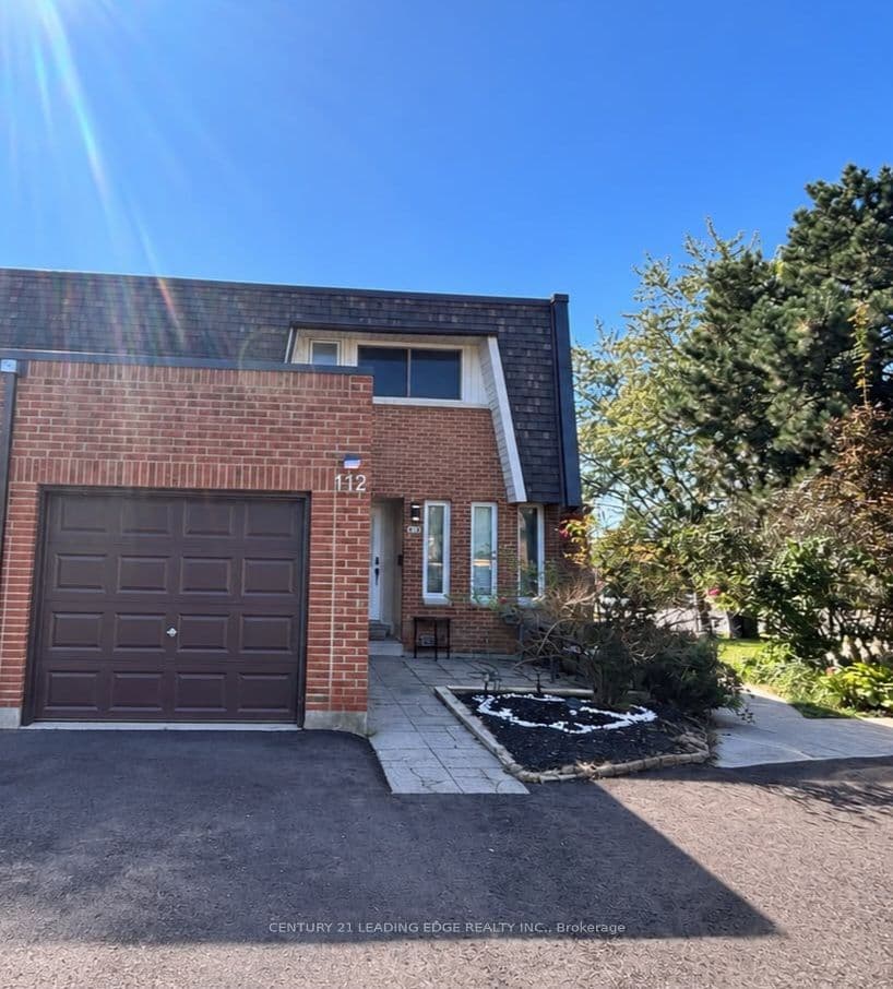 Unit 112 112 Deacon Lane photo 1