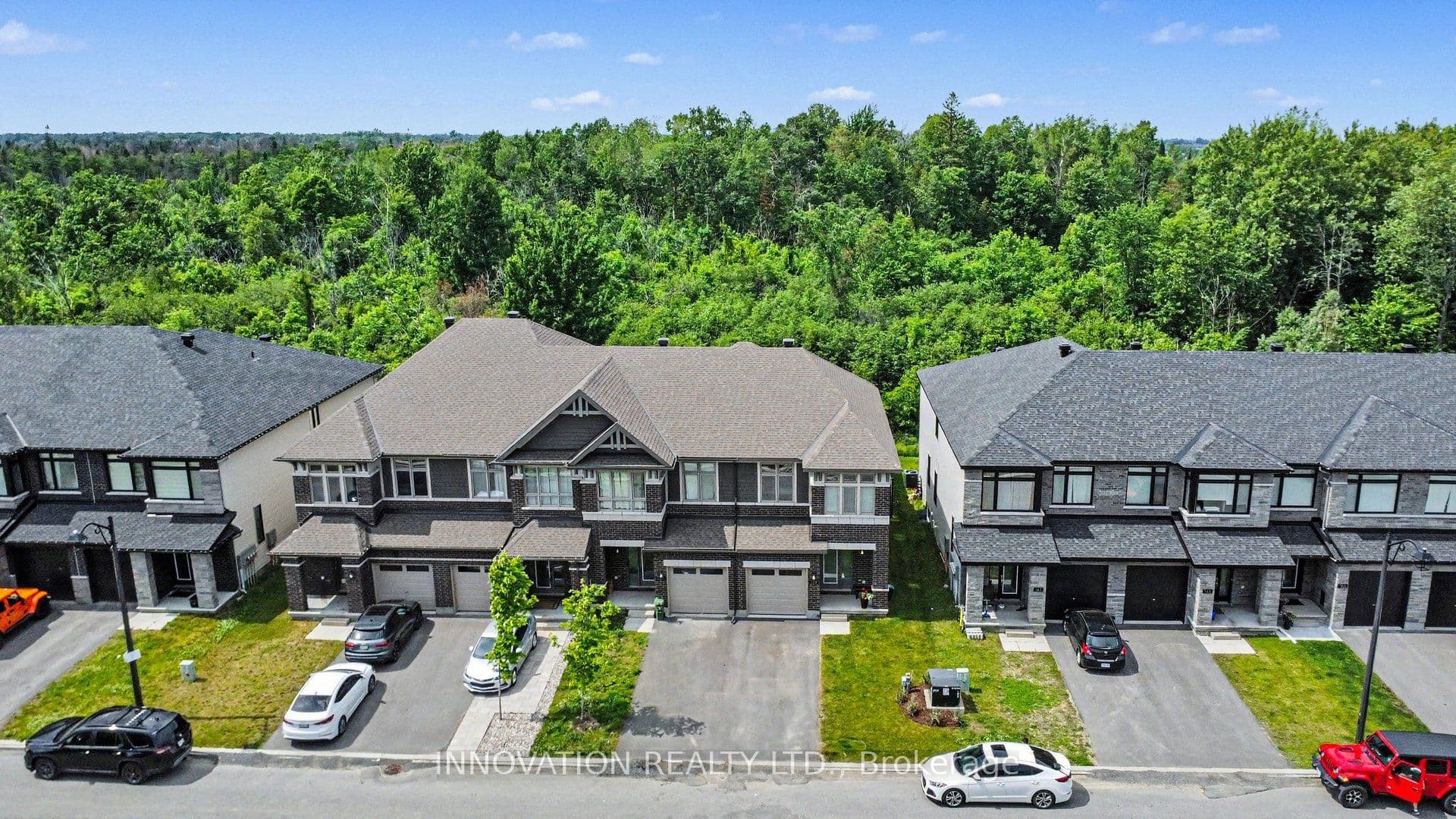 159 Wabikon Crescent photo 1