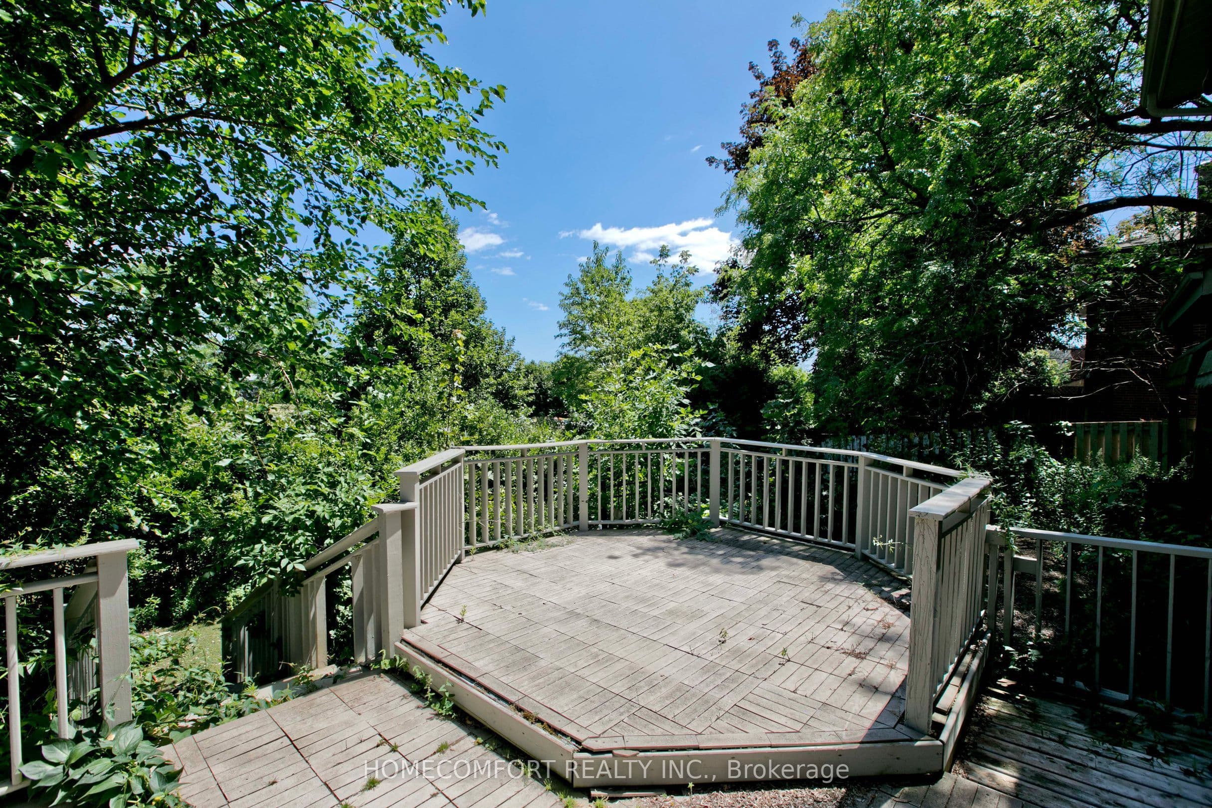 17 Bramble Drive photo 1